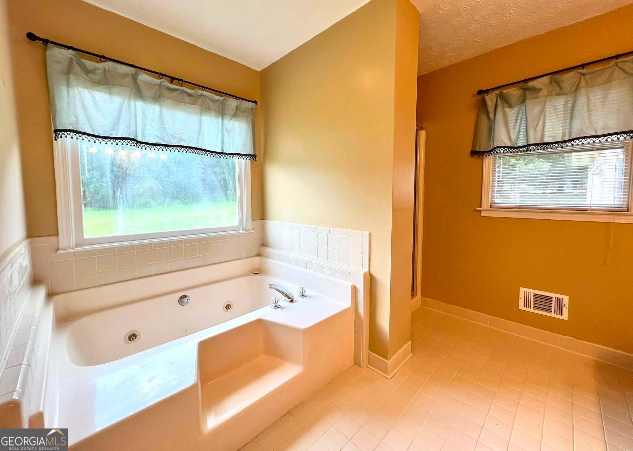 125 Wedgefield Drive Property Photo 18