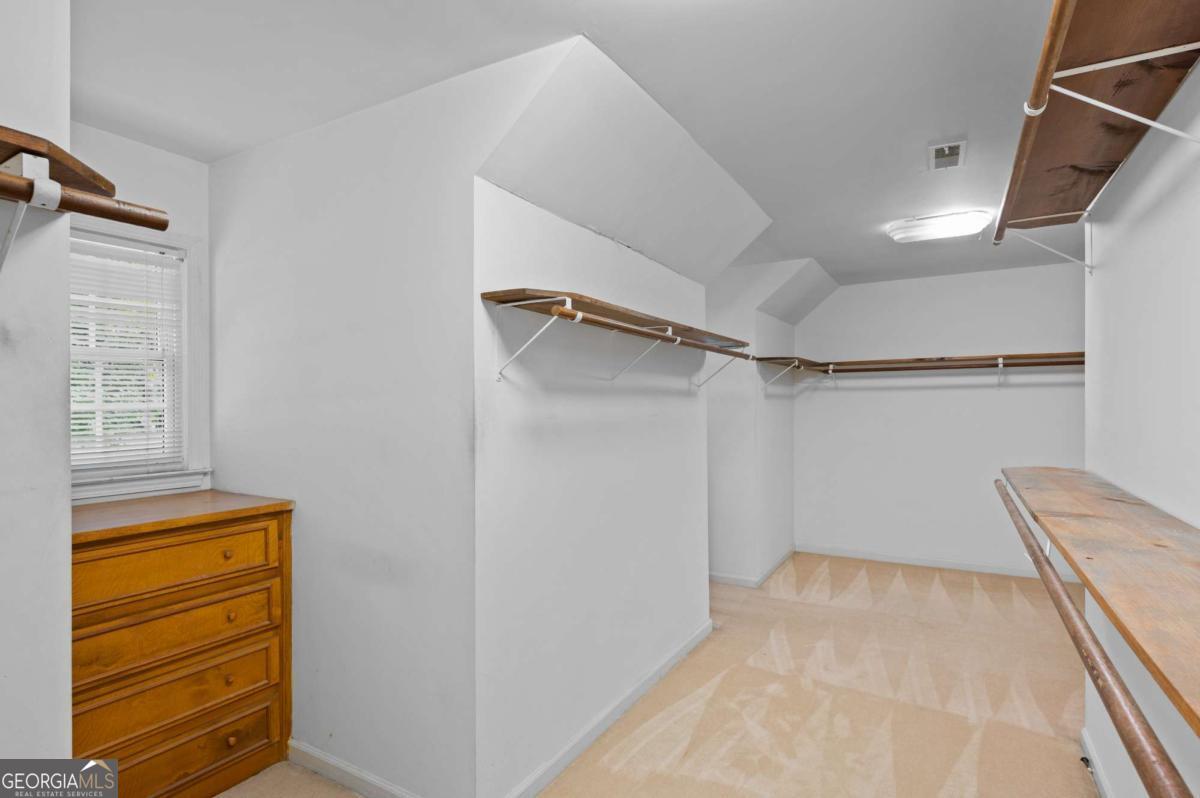 9335 Huntcliff Trace Property Photo 37