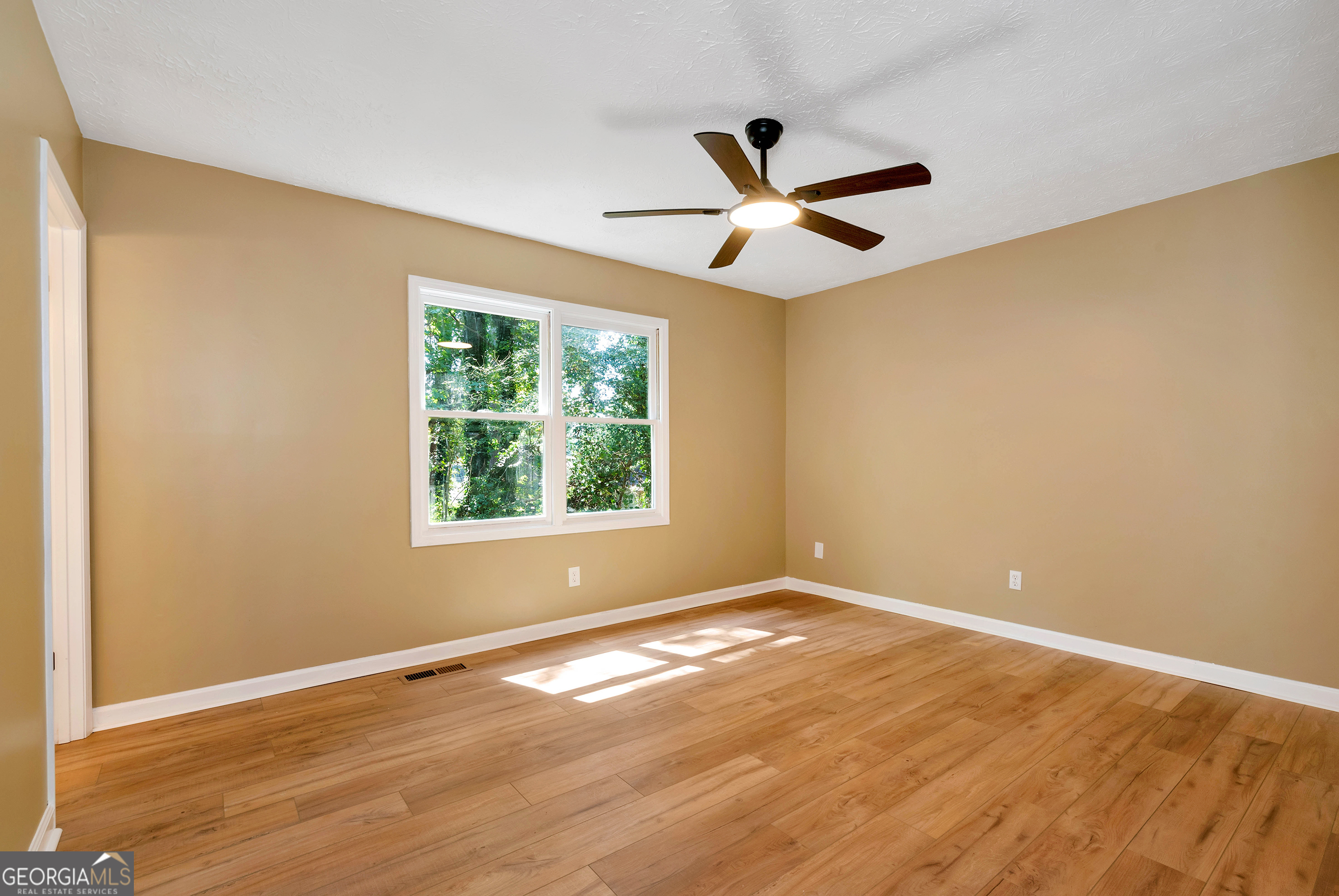 5119 Ash Circle Property Photo 23