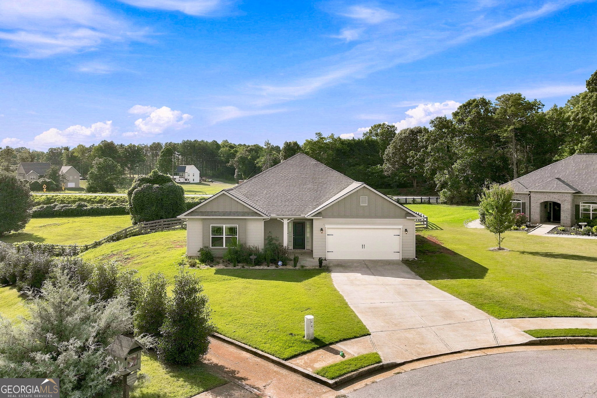 6104 Creekside View Lane Property Photo 6