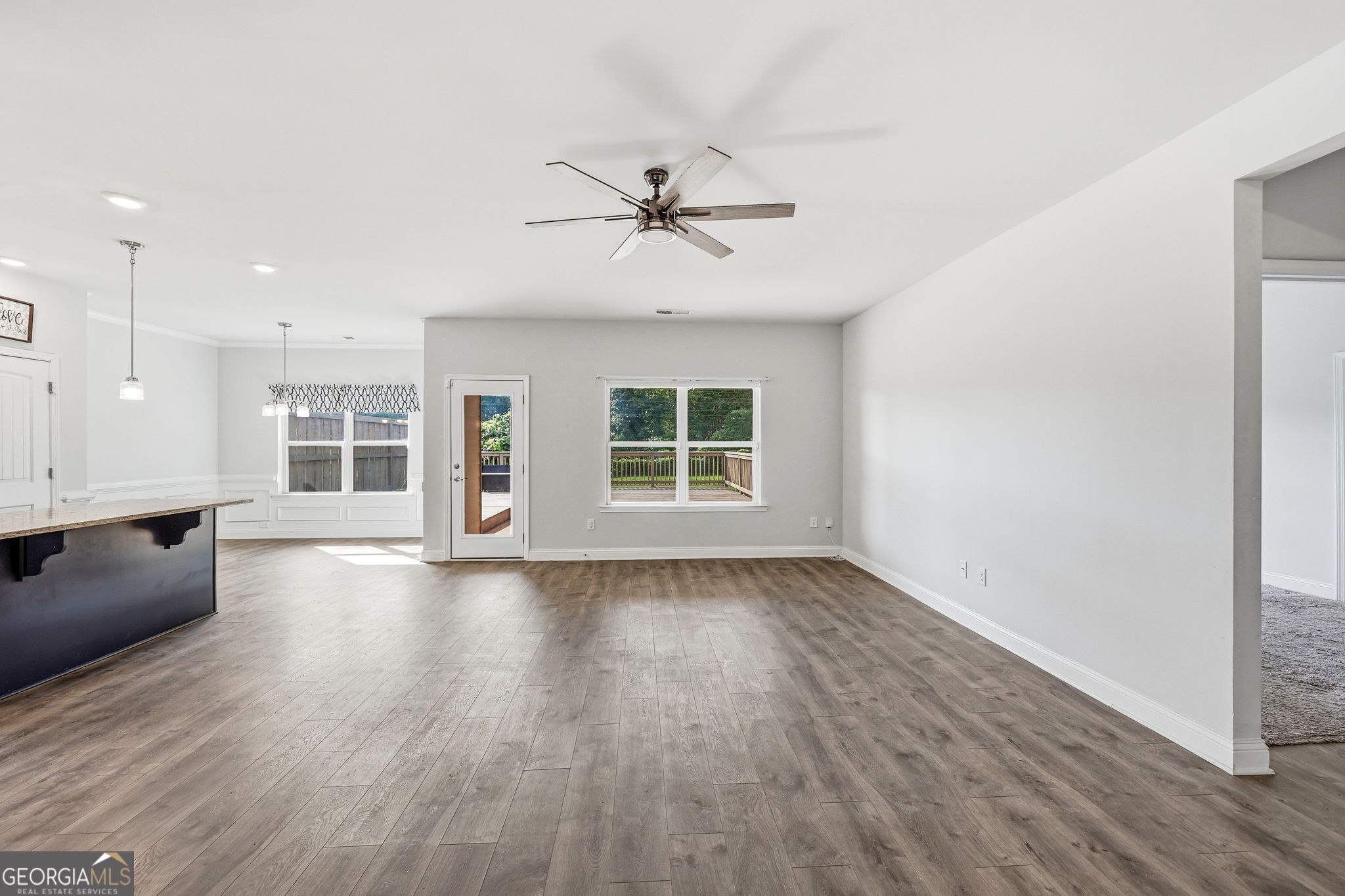 6104 Creekside View Lane Property Photo 17