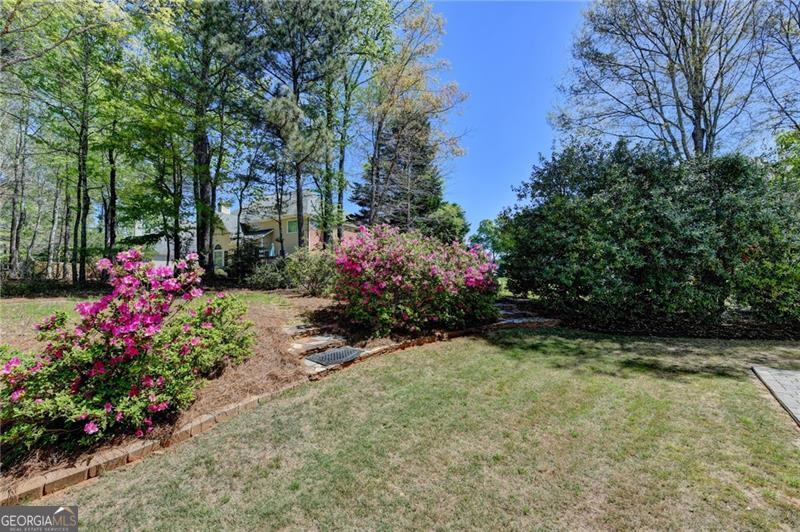 715 Apsley Way Property Photo 28