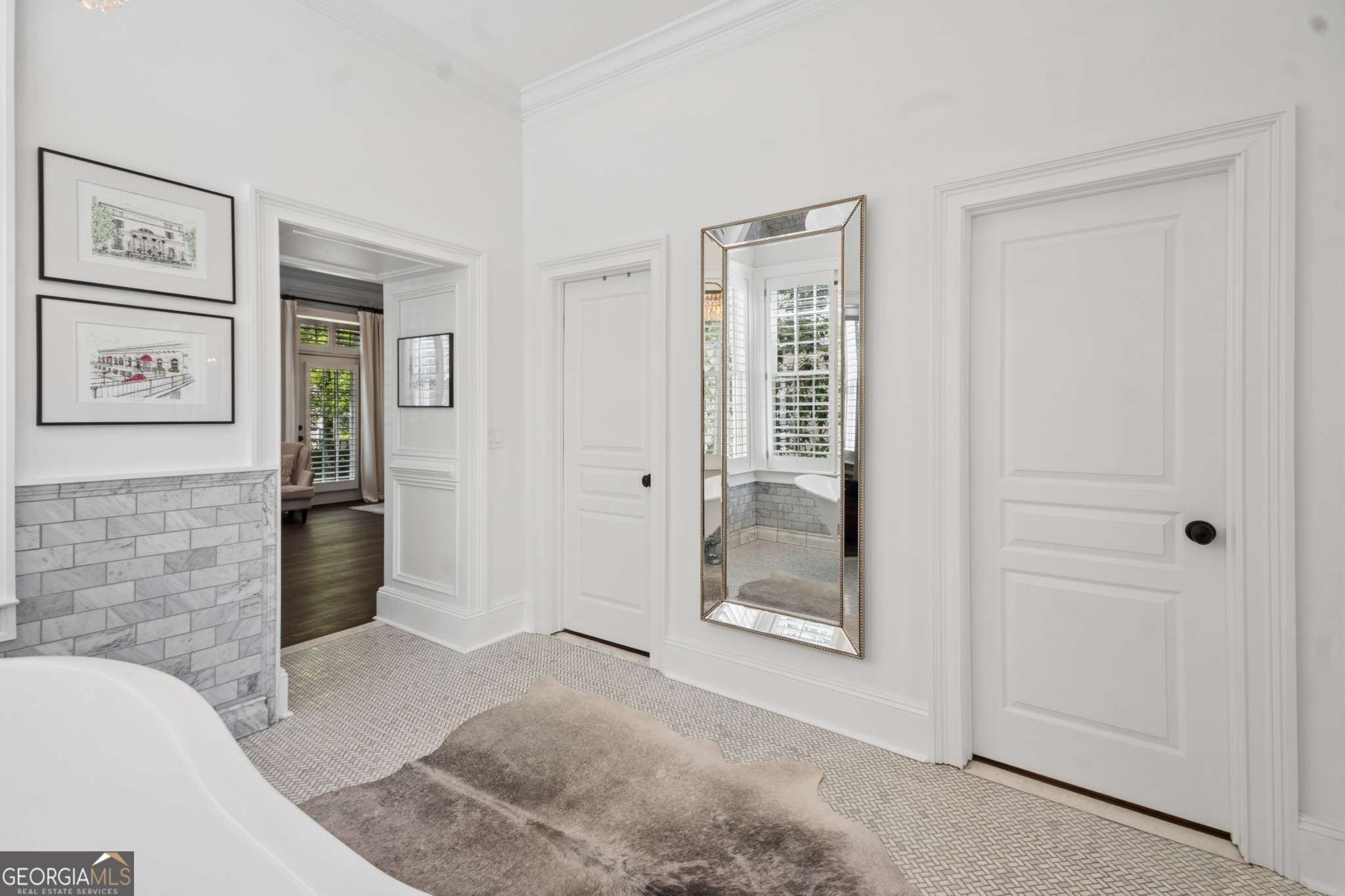 305 Abercorn Square Property Photo 26