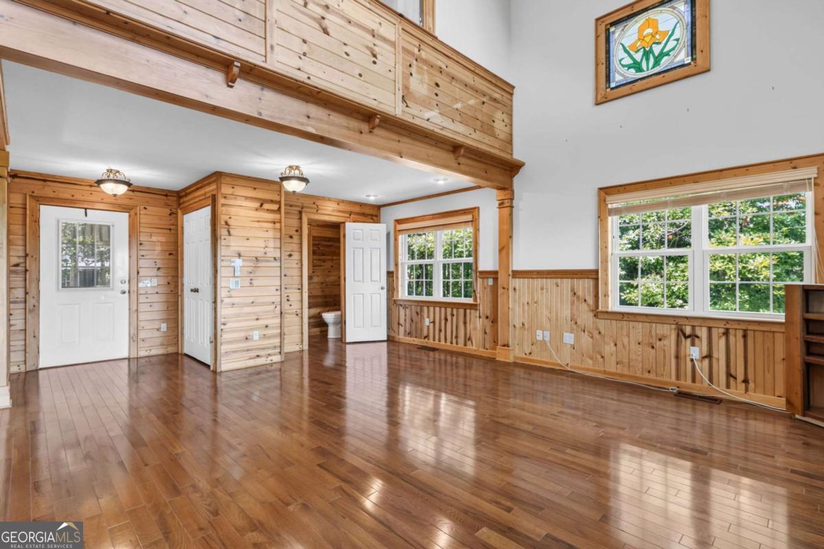 334 Hawksclaw Trail Property Photo 14