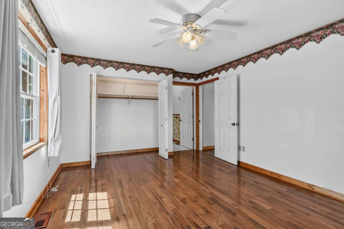 334 Hawksclaw Trail Property Photo 15