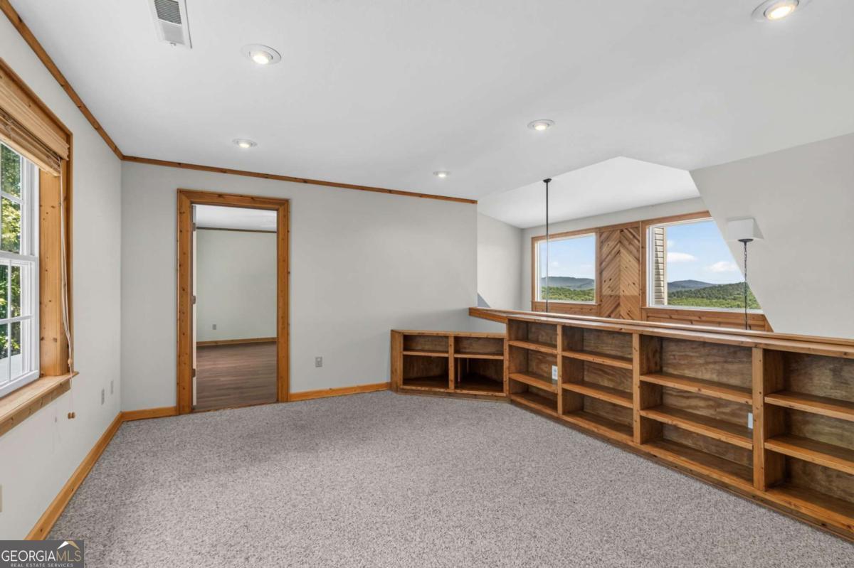 334 Hawksclaw Trail Property Photo 20