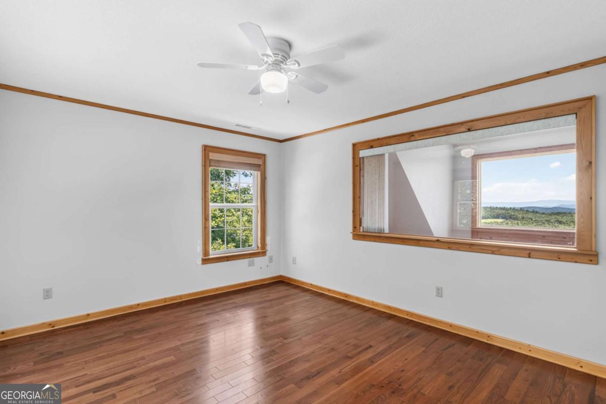 334 Hawksclaw Trail Property Photo 22