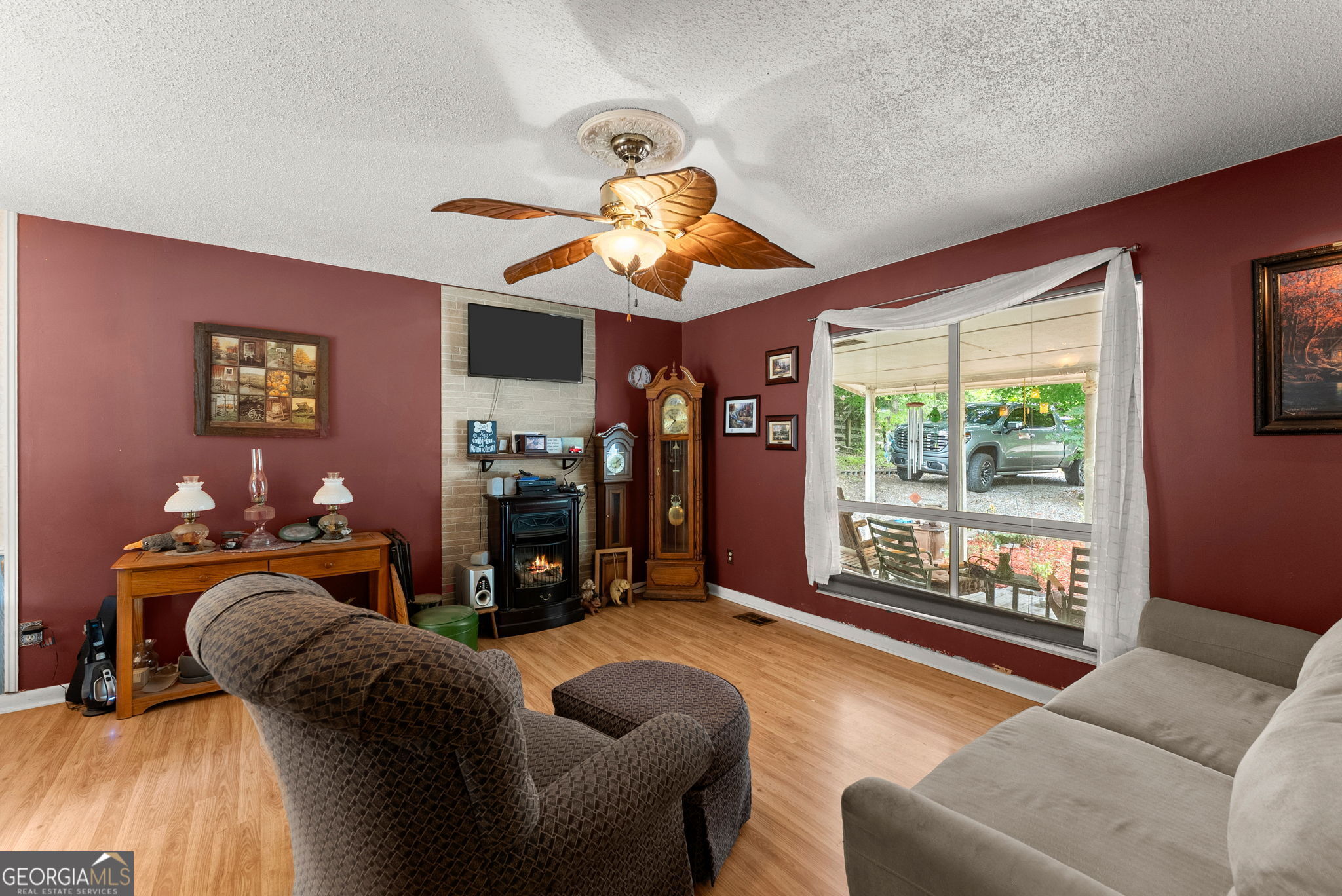 280 Strickland Road Property Photo 7
