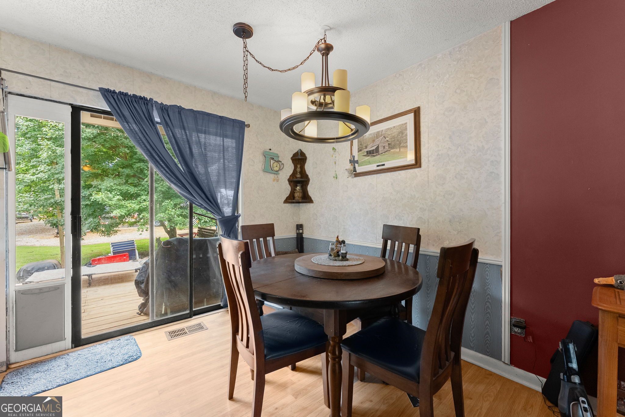 280 Strickland Road Property Photo 12