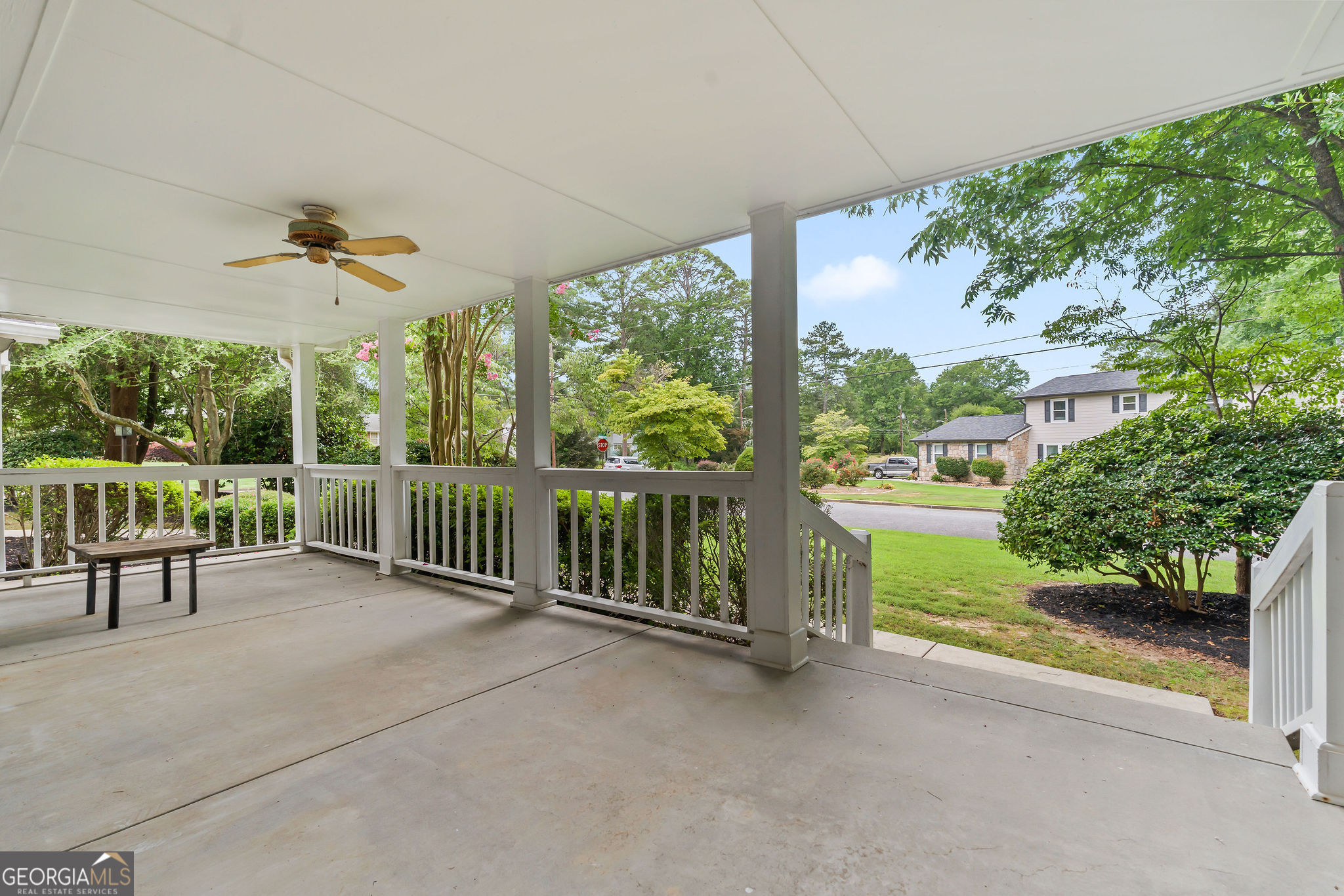 2831 Georgian Terrace Property Photo 9
