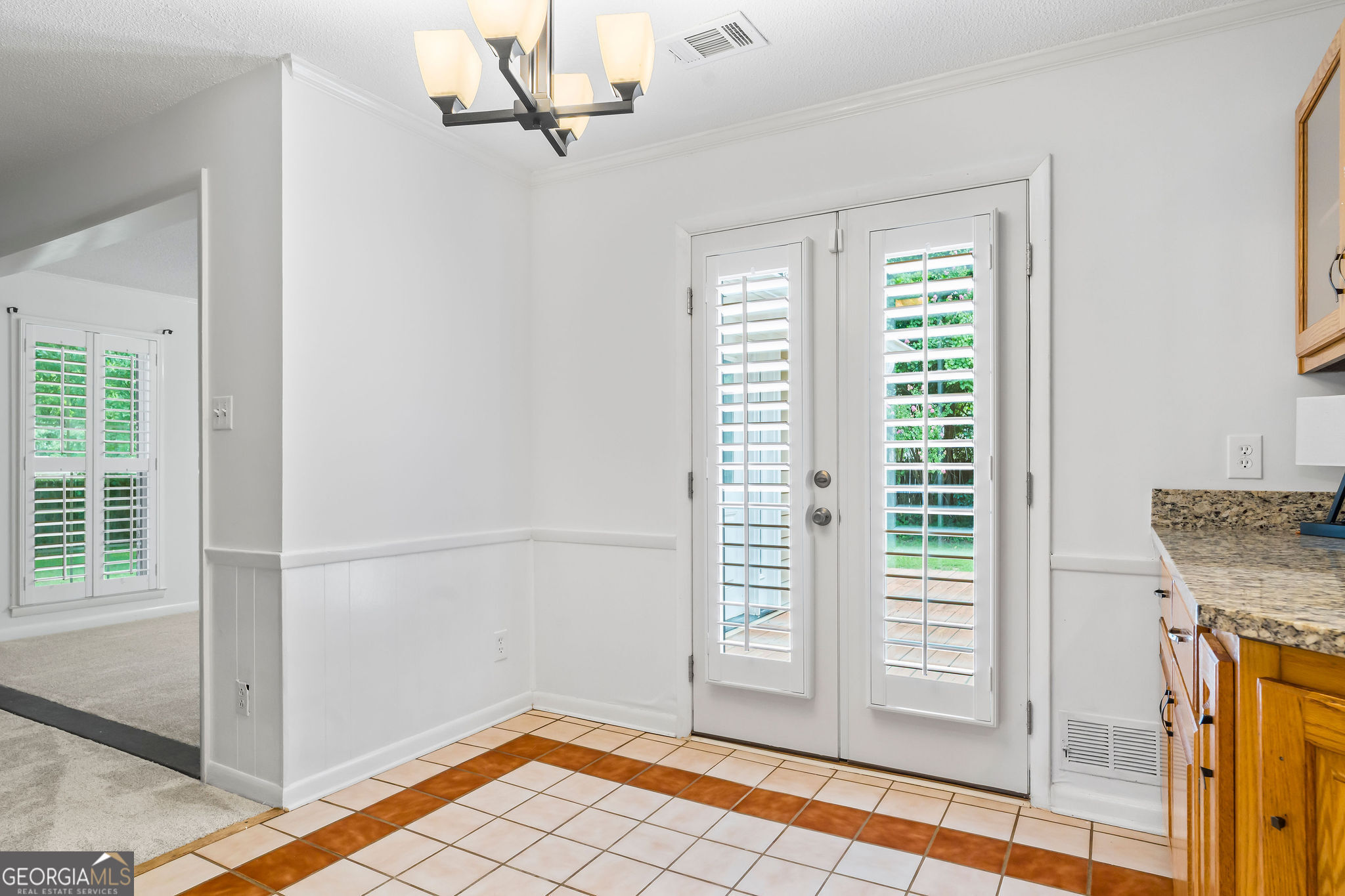 2831 Georgian Terrace Property Photo 28