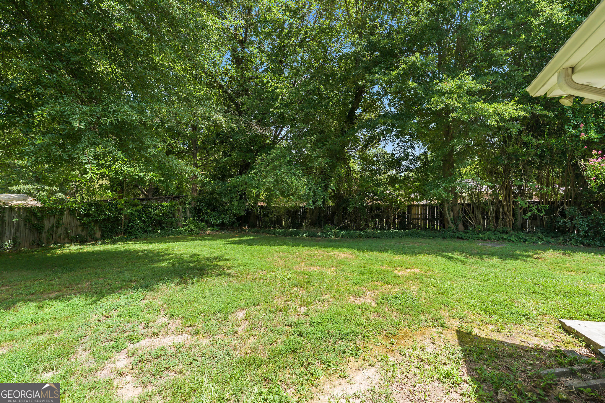 2831 Georgian Terrace Property Photo 45
