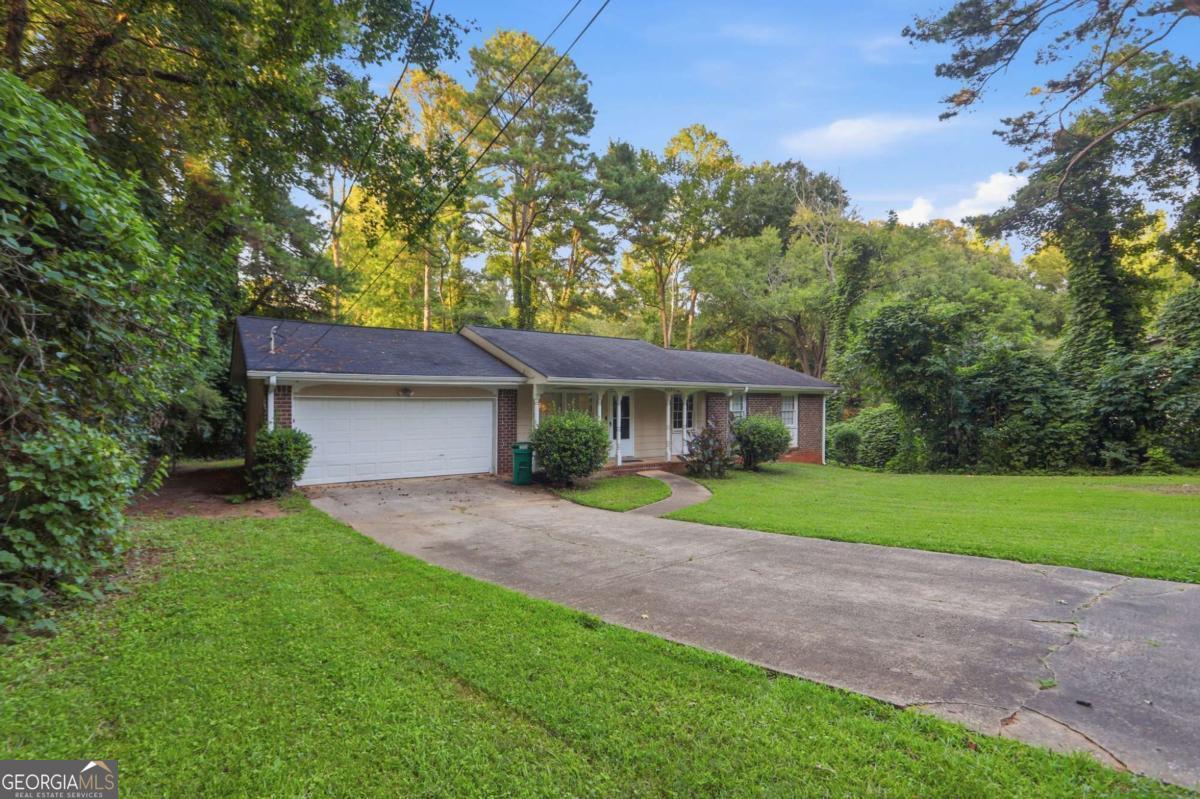 4204 Cheryl Ann Court Property Photo 2