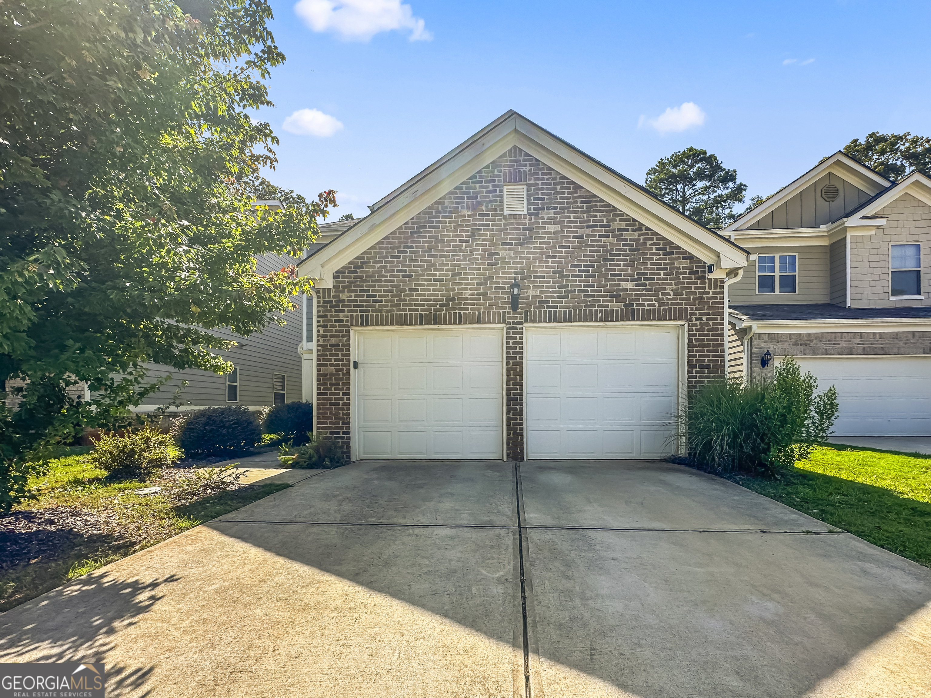 206 Daisy Circle Property Photo 1