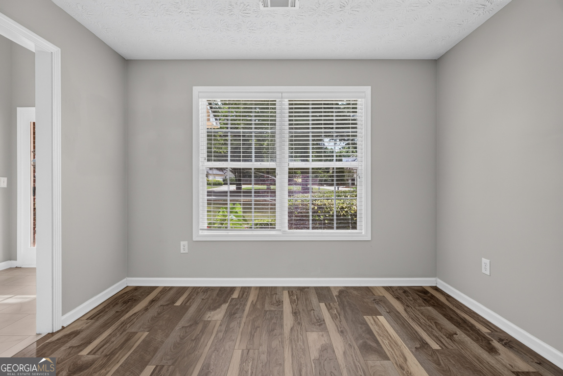 204 Poplar Ridge Drive Property Photo 8