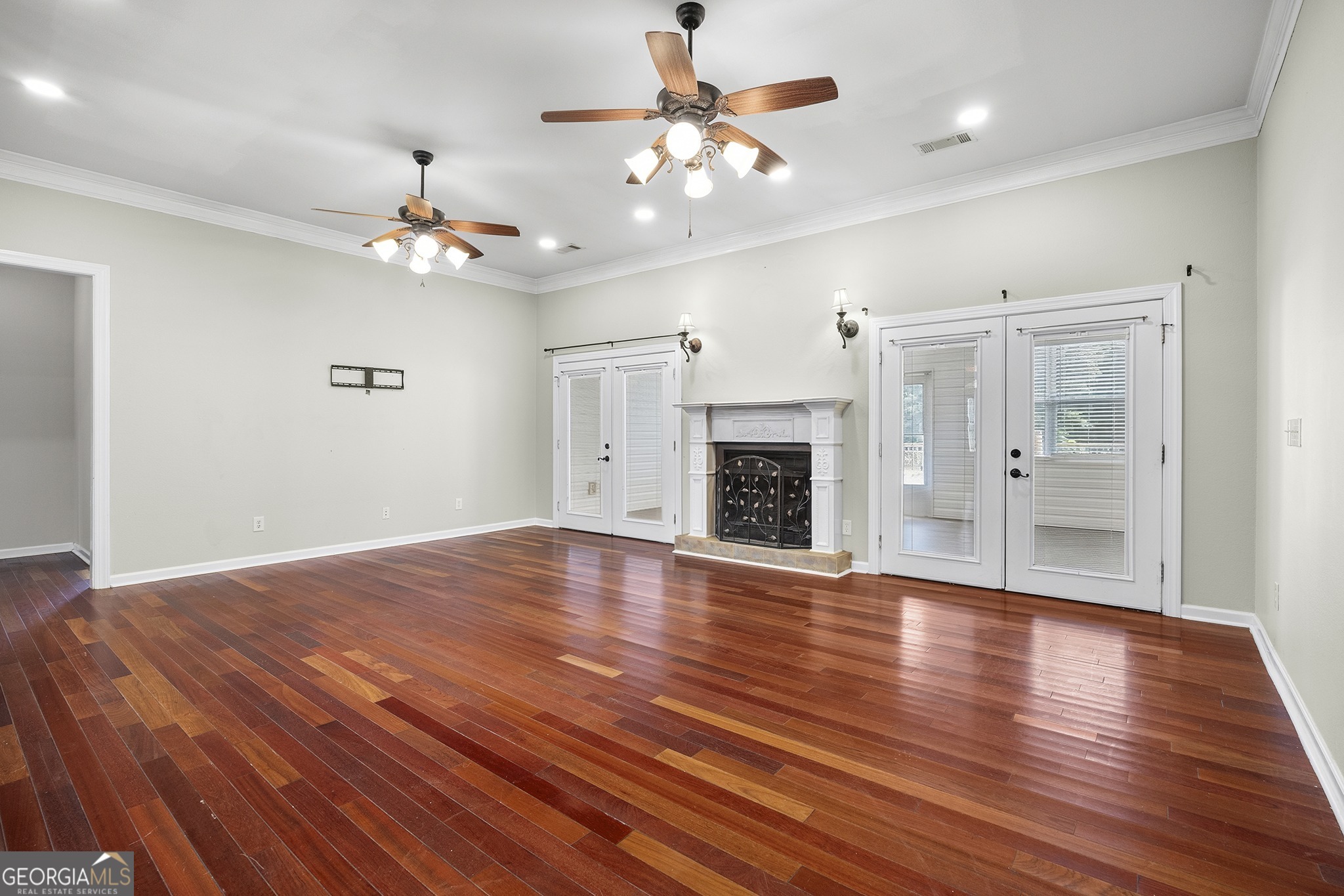 77 Jenny Drive Property Photo 32