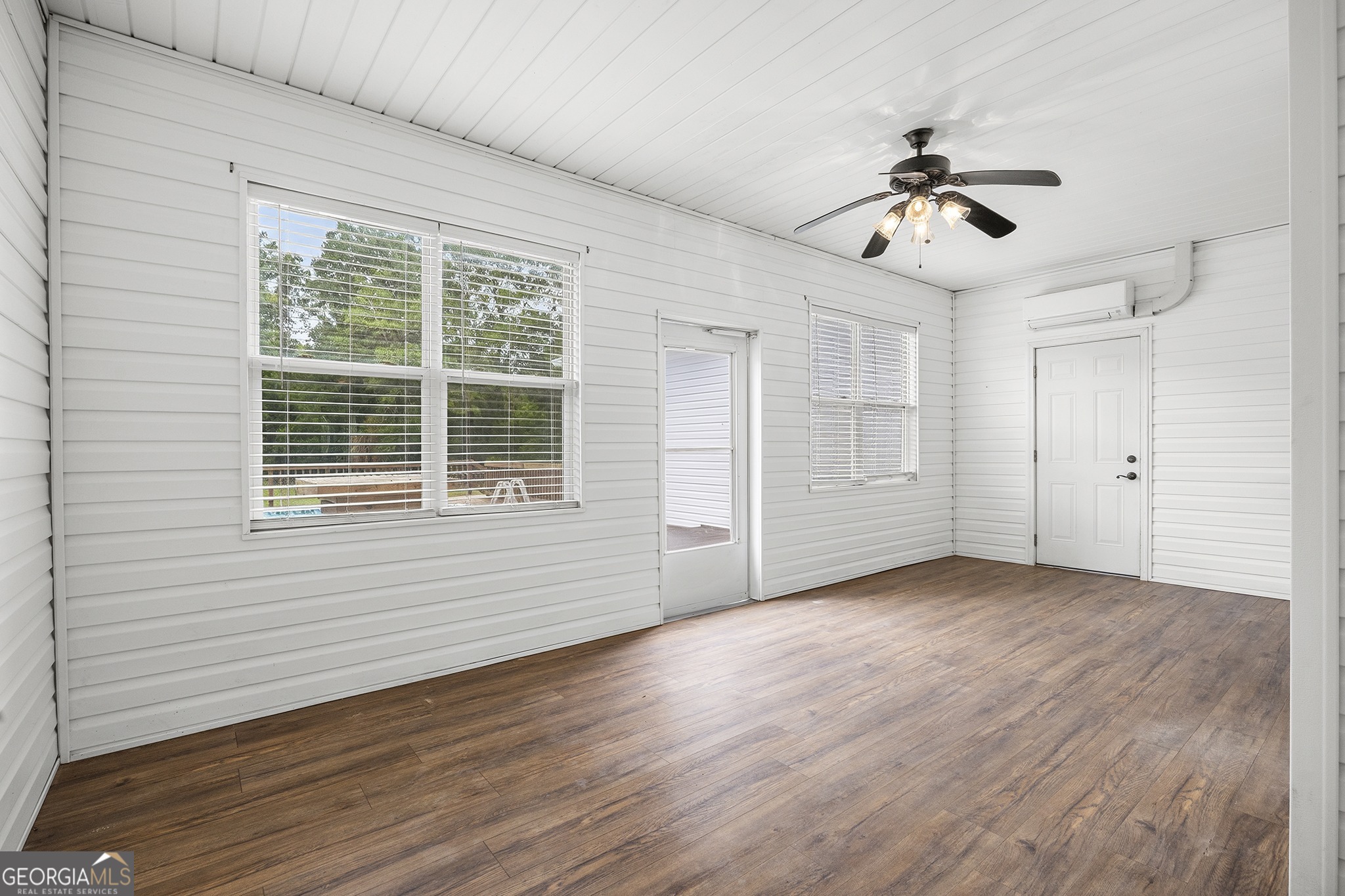 77 Jenny Drive Property Photo 34
