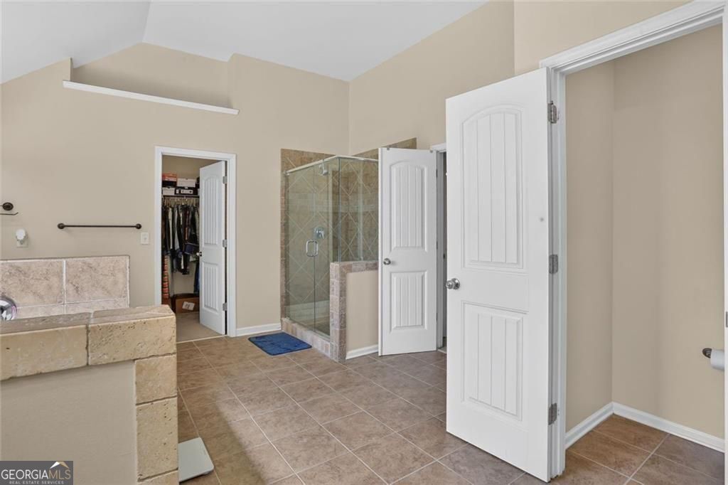 213 Manresa Court Property Photo 39