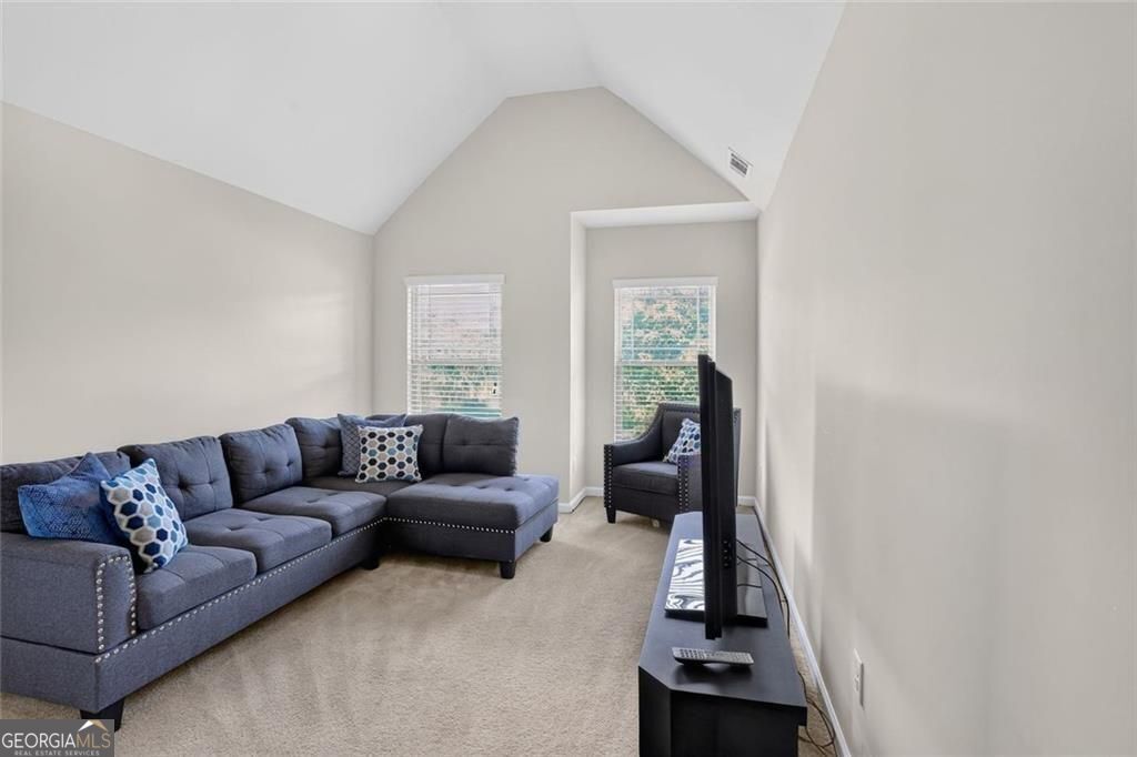 213 Manresa Court Property Photo 47