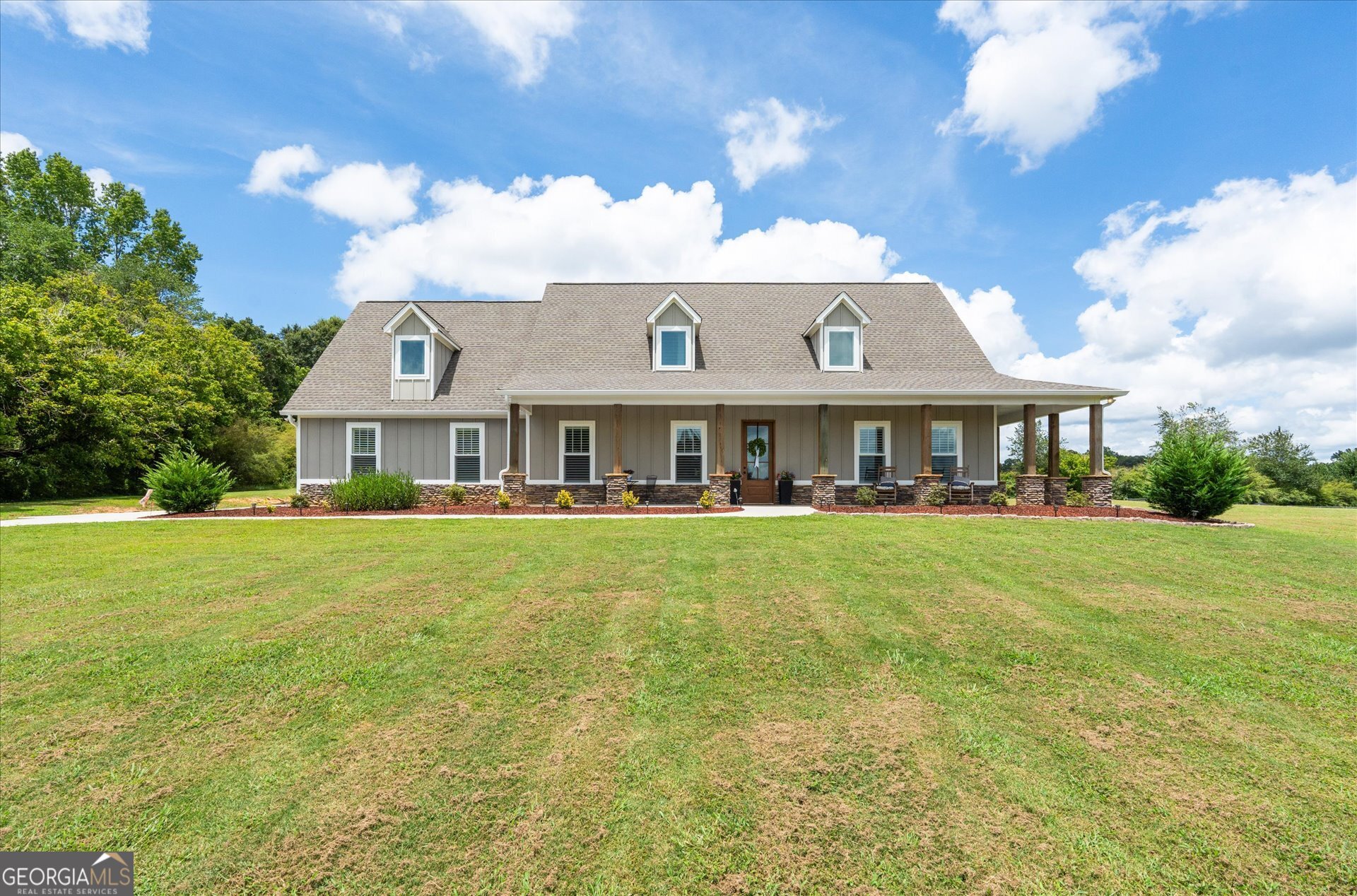 1303 Sandhill Hickory Level Road Property Photo 1