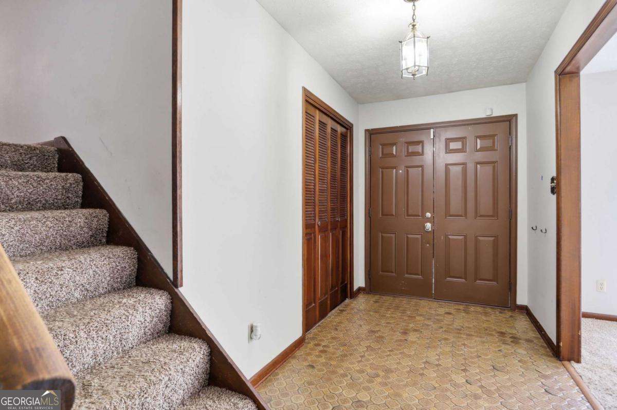 3021 Wendwood Drive Property Photo 10
