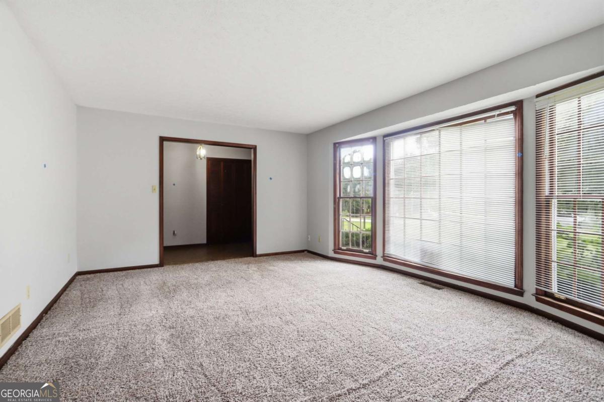 3021 Wendwood Drive Property Photo 11
