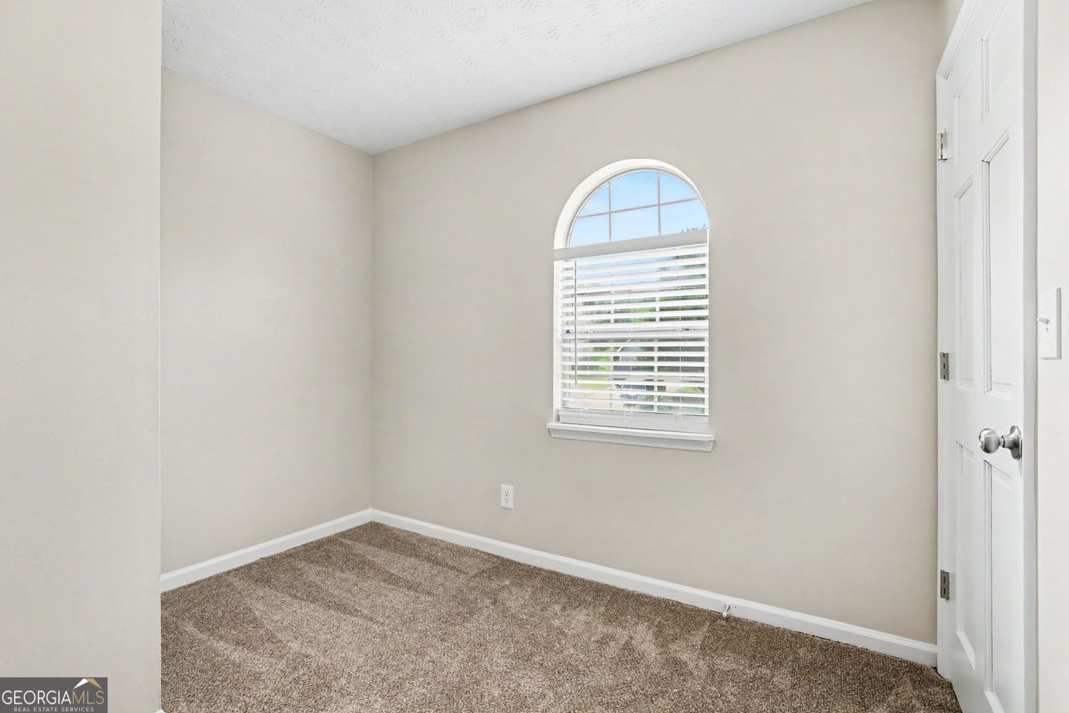 1061 Gunners Walk Property Photo 9