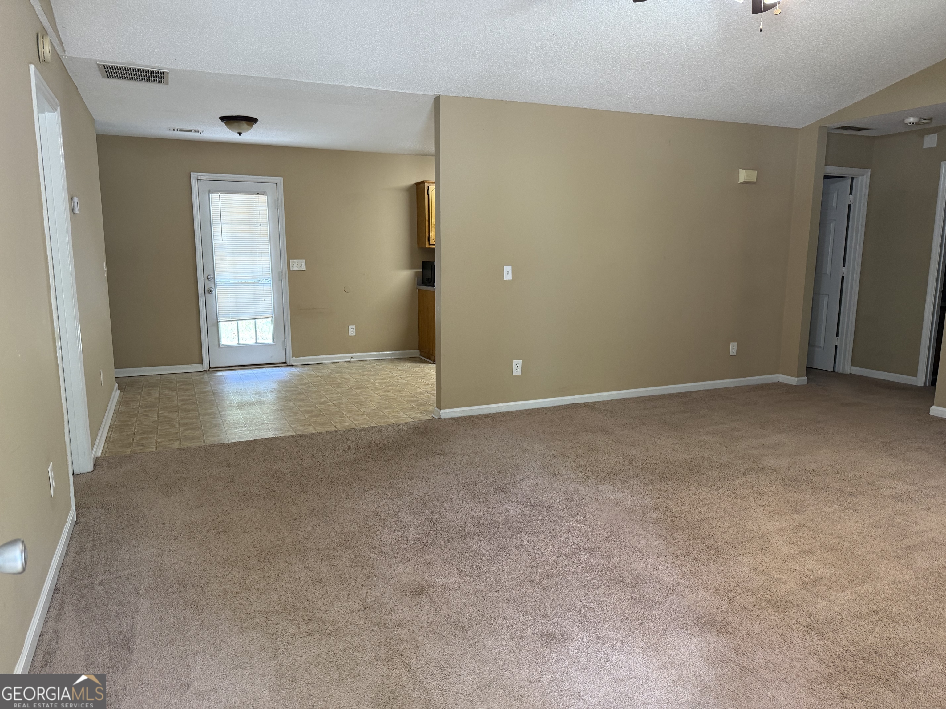 1220 N Hampton Drive Property Photo 5