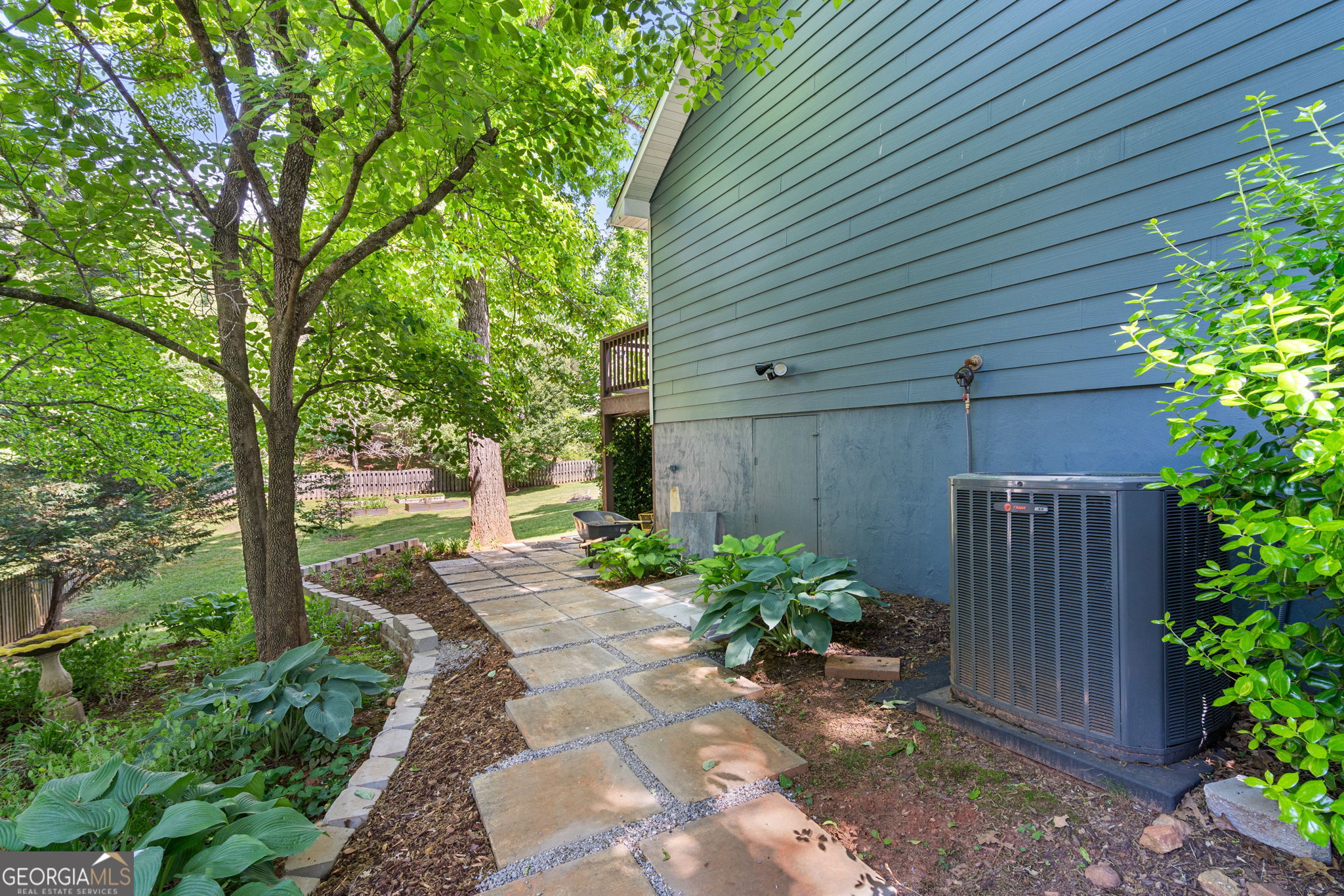 450 Longview Drive Property Photo 5