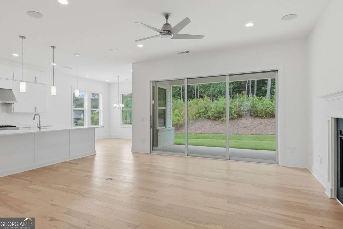 6525 Namon Valley Drive Property Photo 10
