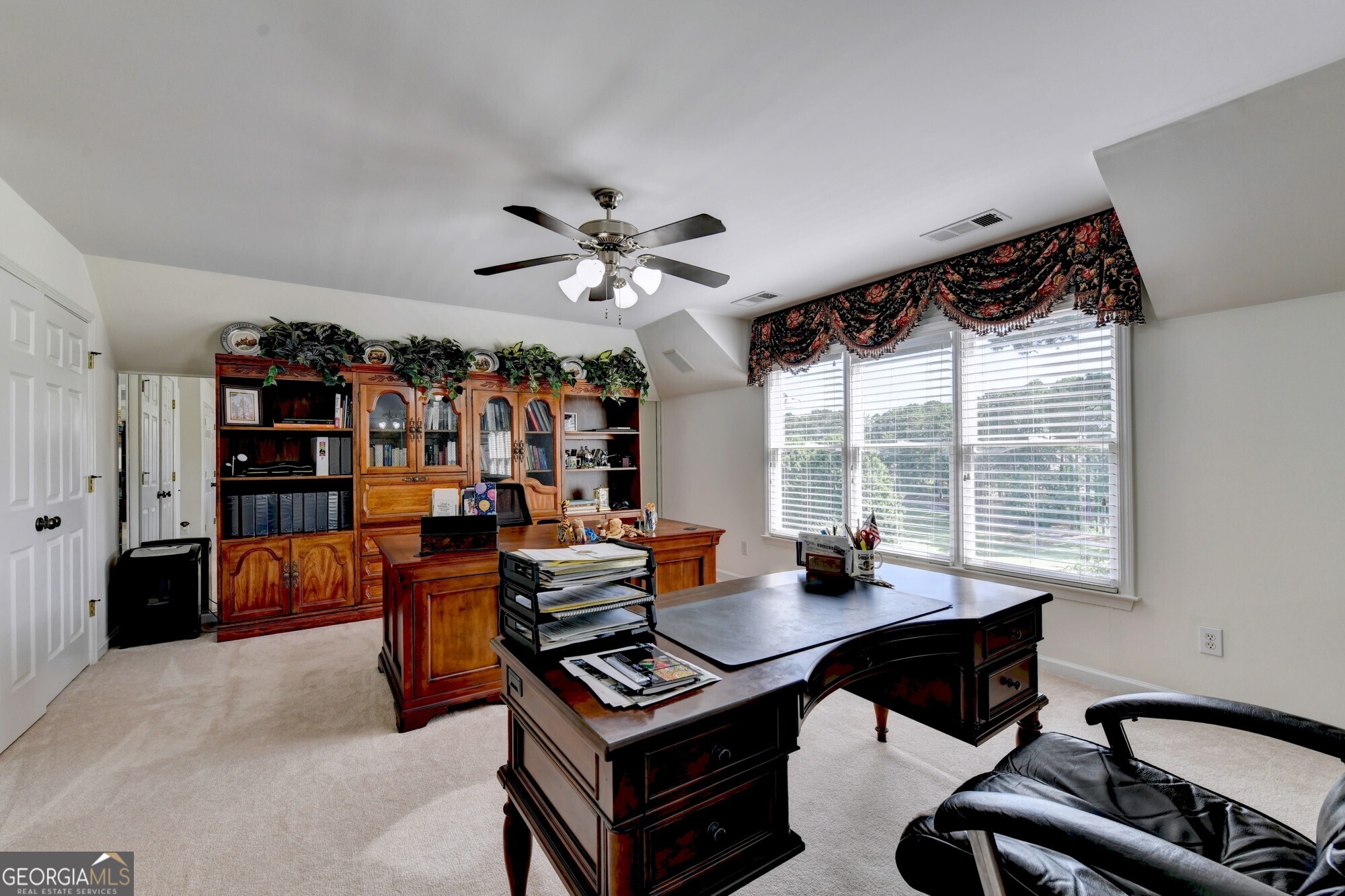 115 Cedar Woods Trail Property Photo 36