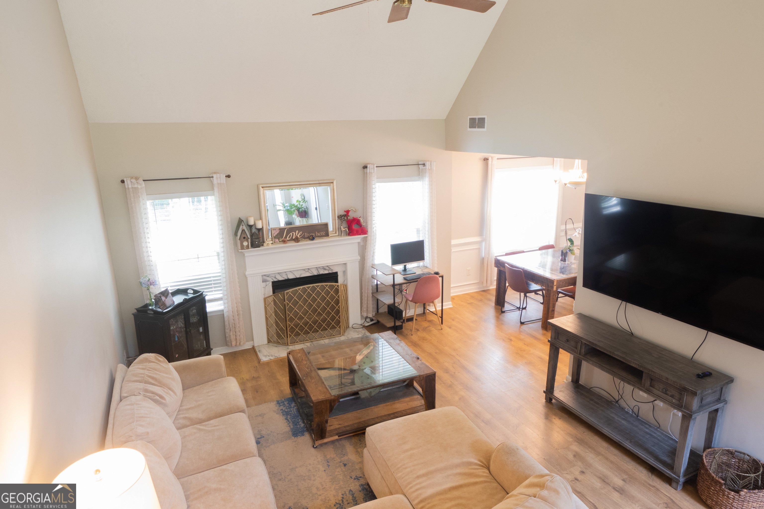 95 Crescent Circle Property Photo 11