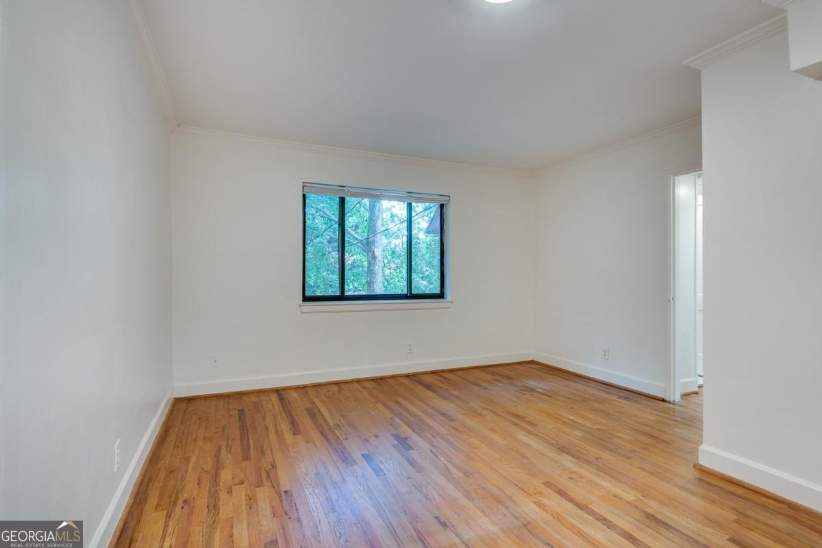 317 3rd Street Ne # 5 Property Photo 3