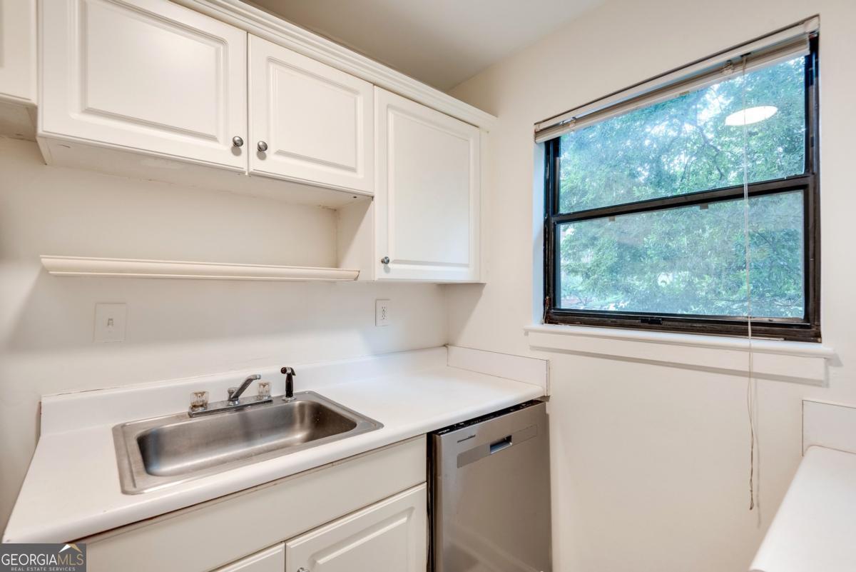 317 3rd Street Ne # 5 Property Photo 9