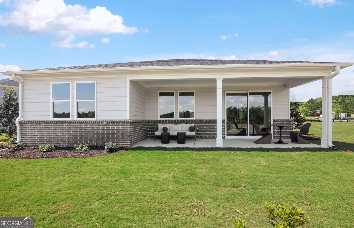 141 Kenney Way Property Photo 31