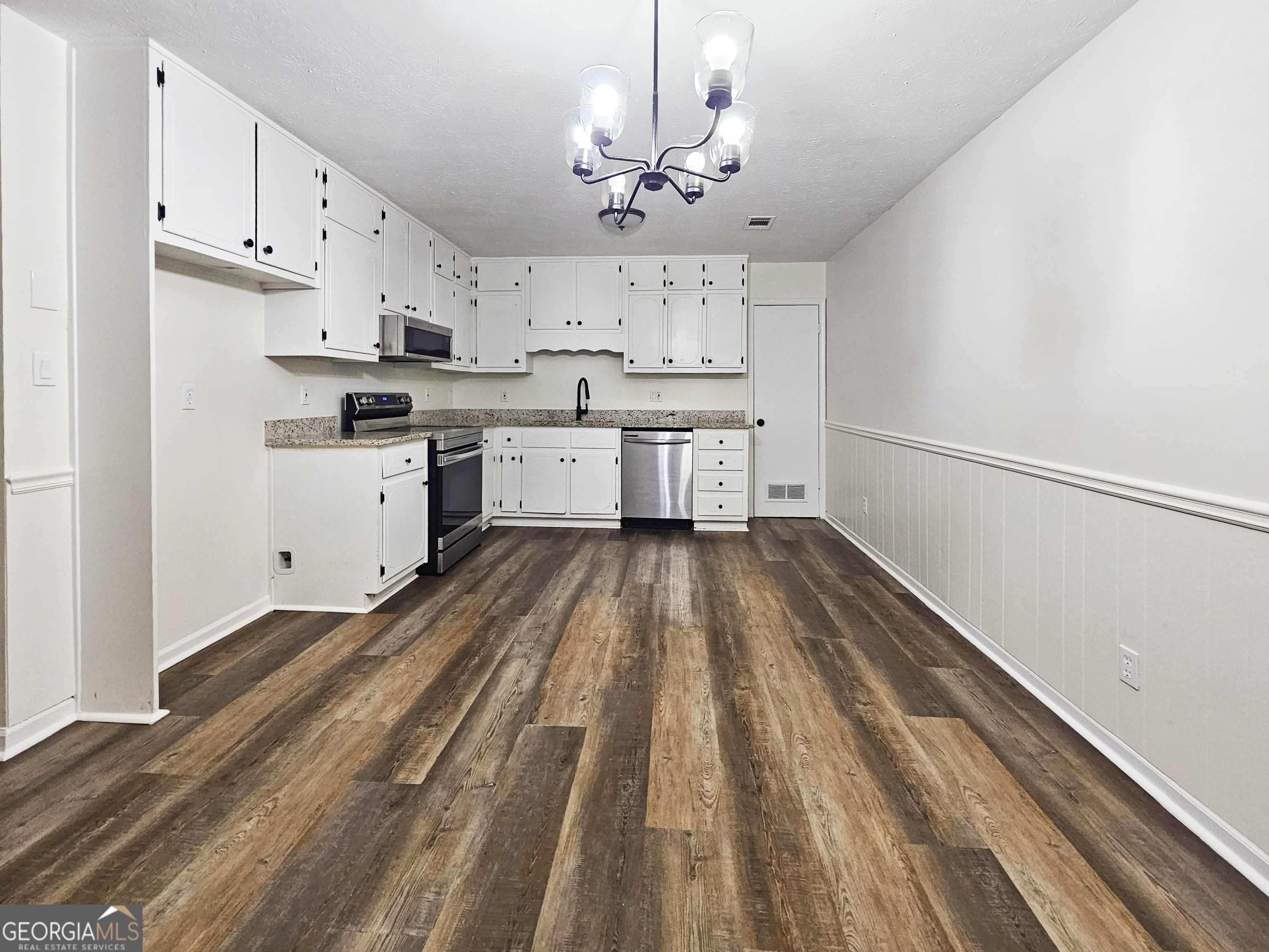 314 Morris Drive Se Property Photo 13