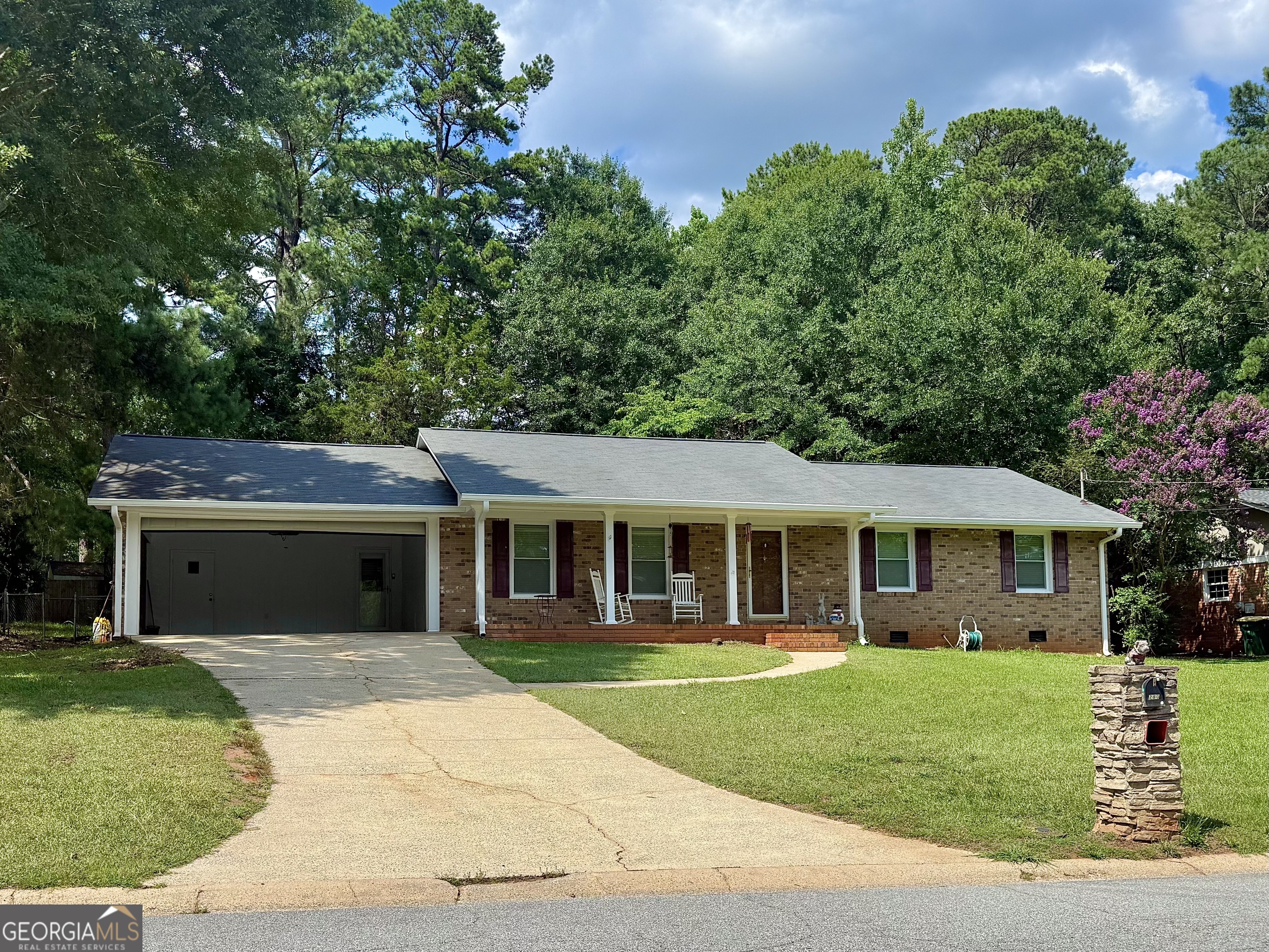 280 Davis Street Property Photo 1