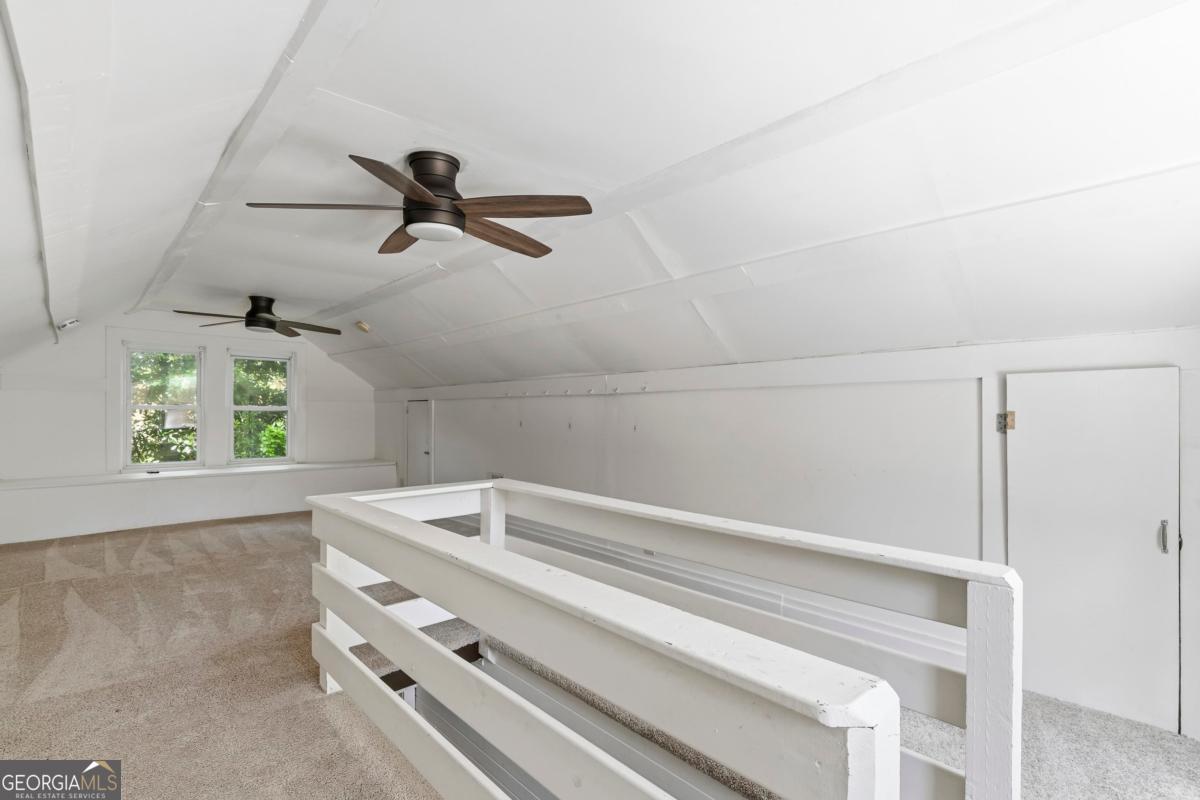 204 N Walnut Street Property Photo 29