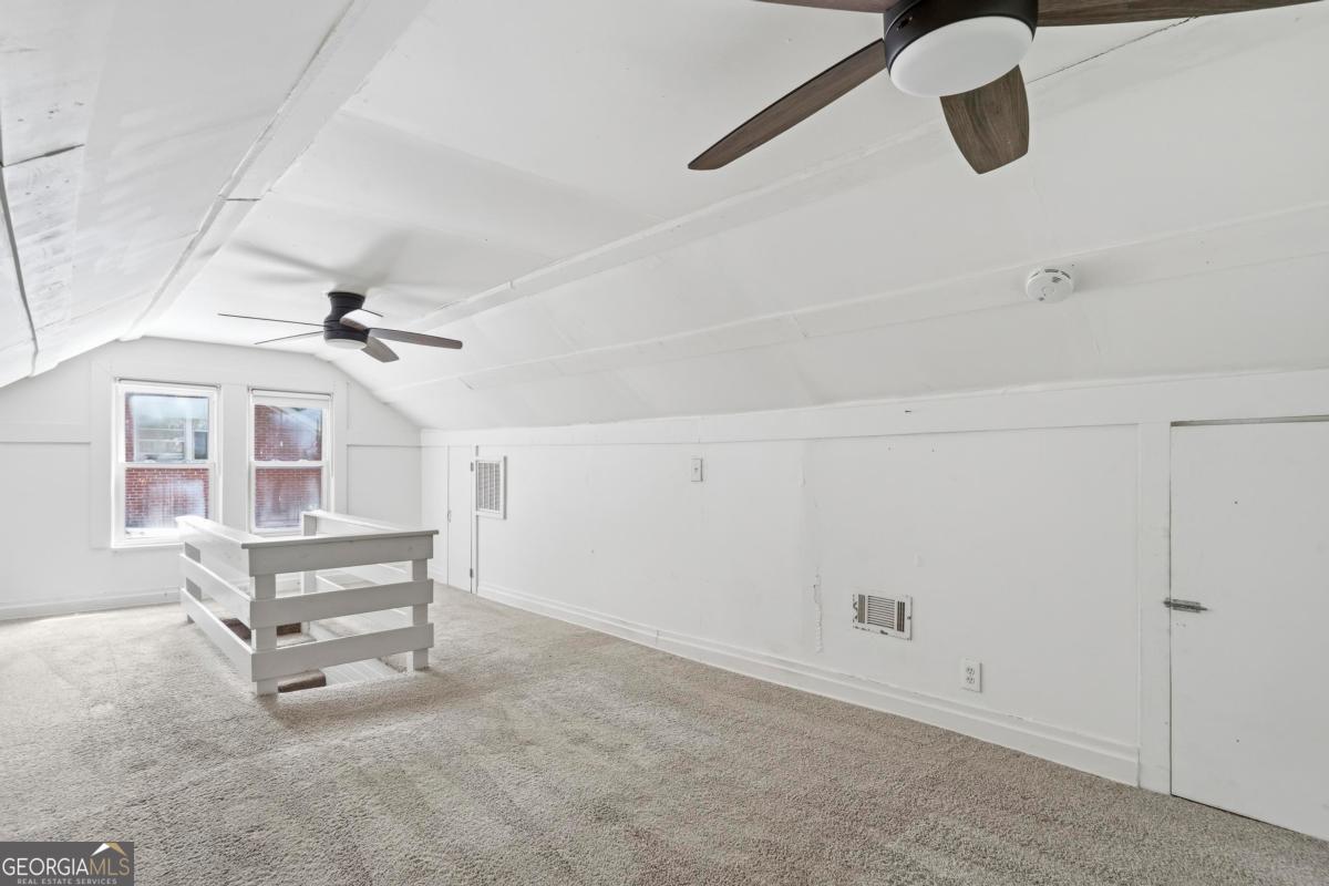 204 N Walnut Street Property Photo 30