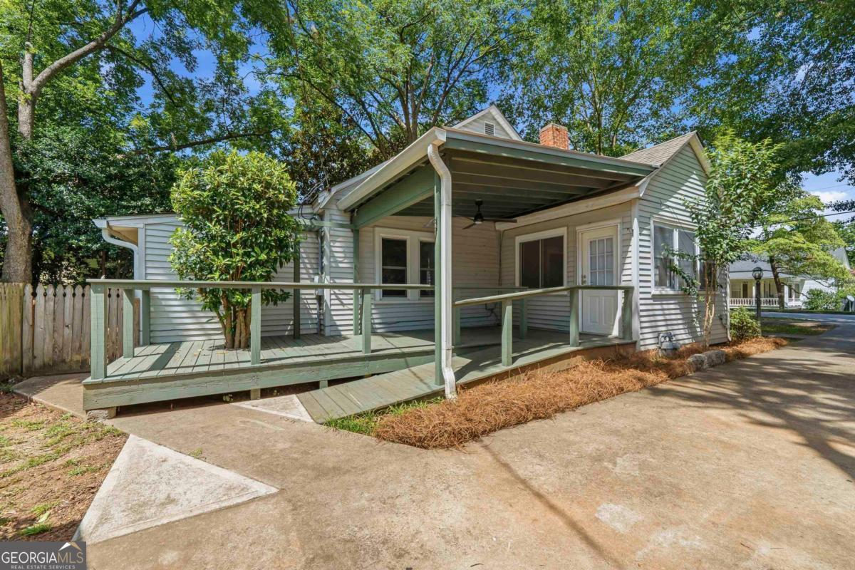 204 N Walnut Street Property Photo 35