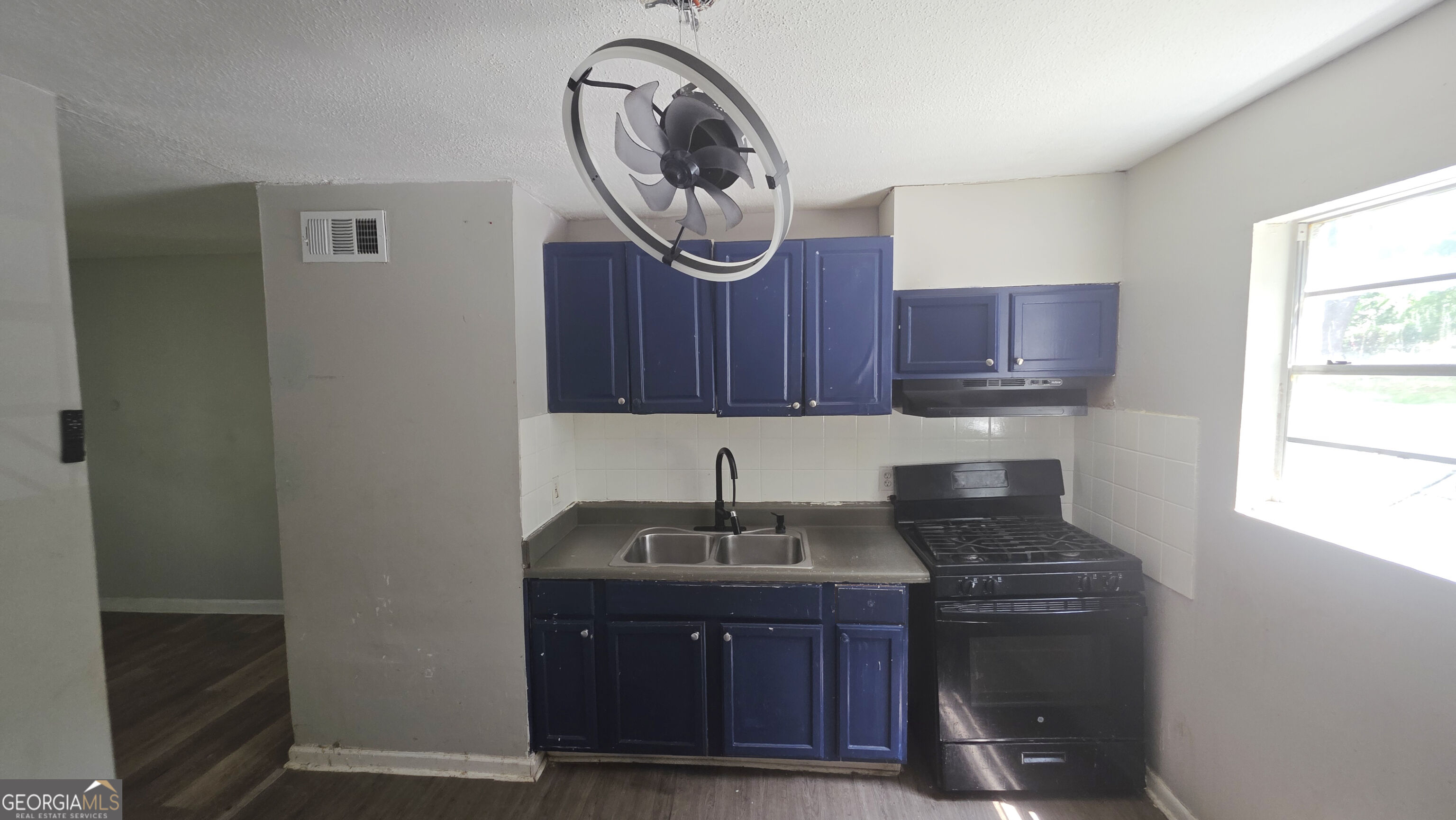 38 Fairburn Road Sw Property Photo 12