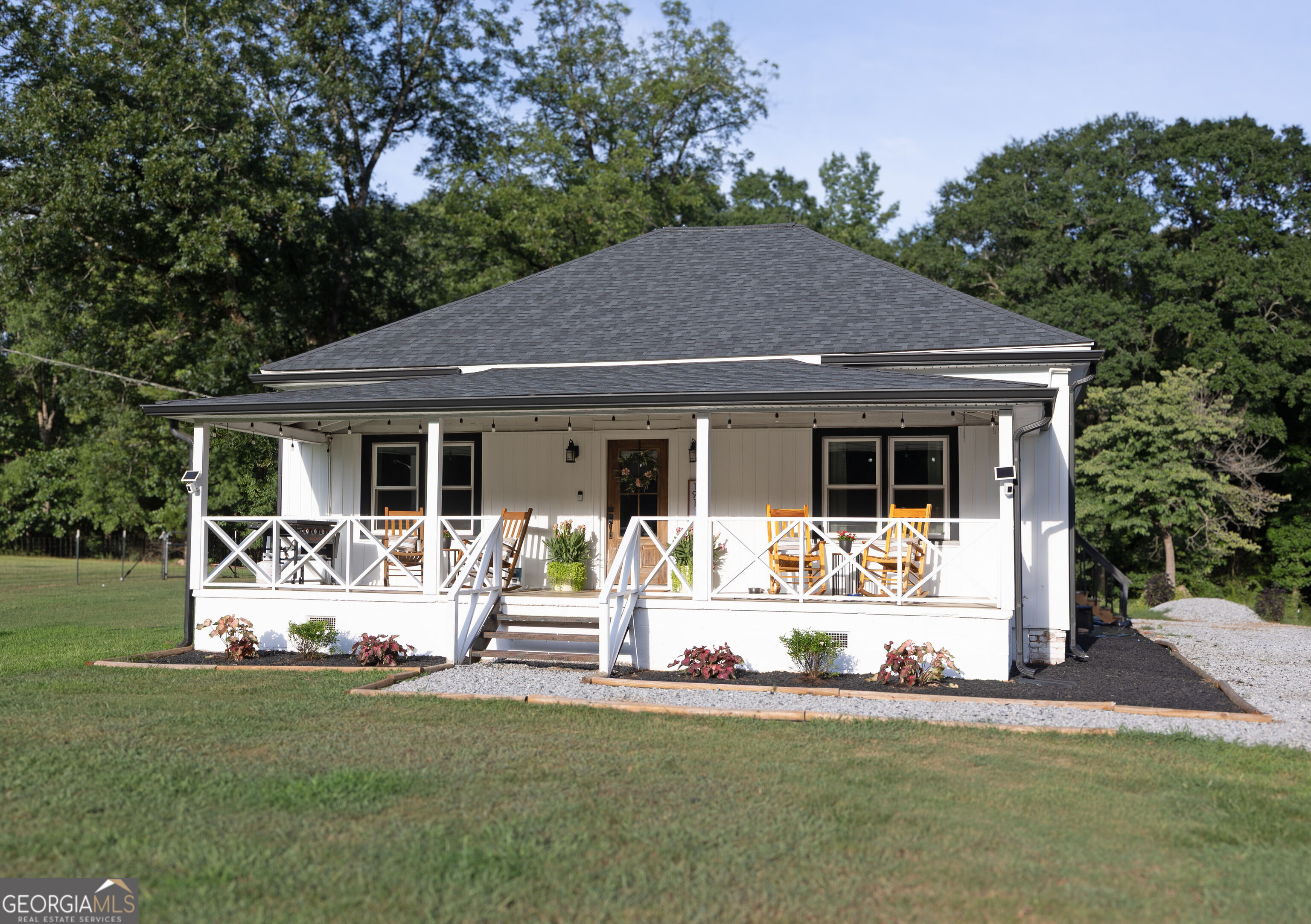 191 Bell Road Property Photo 2