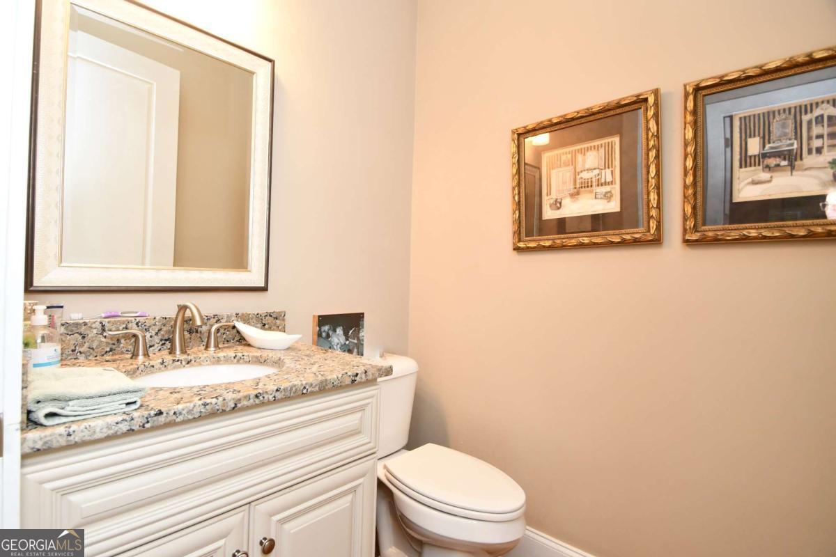 2210 Flat Rock Road Property Photo 24
