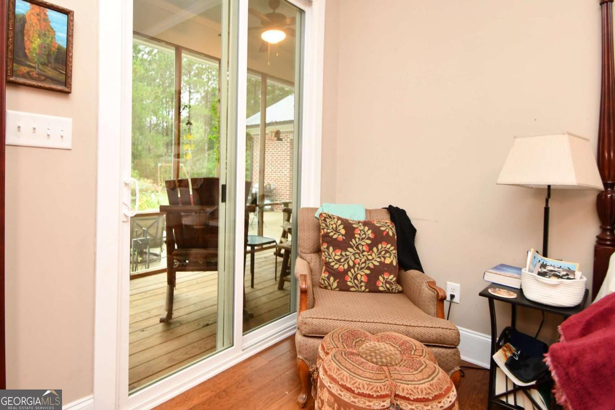 2210 Flat Rock Road Property Photo 32