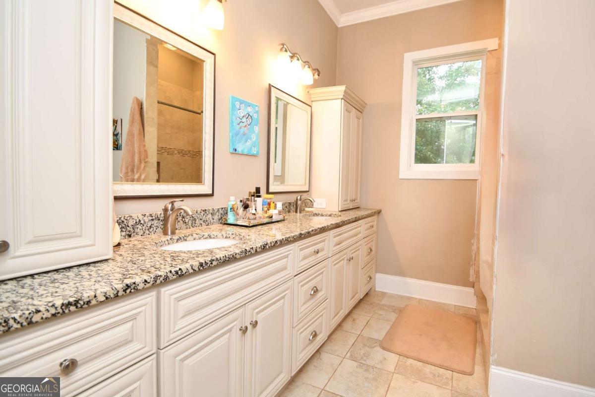 2210 Flat Rock Road Property Photo 34