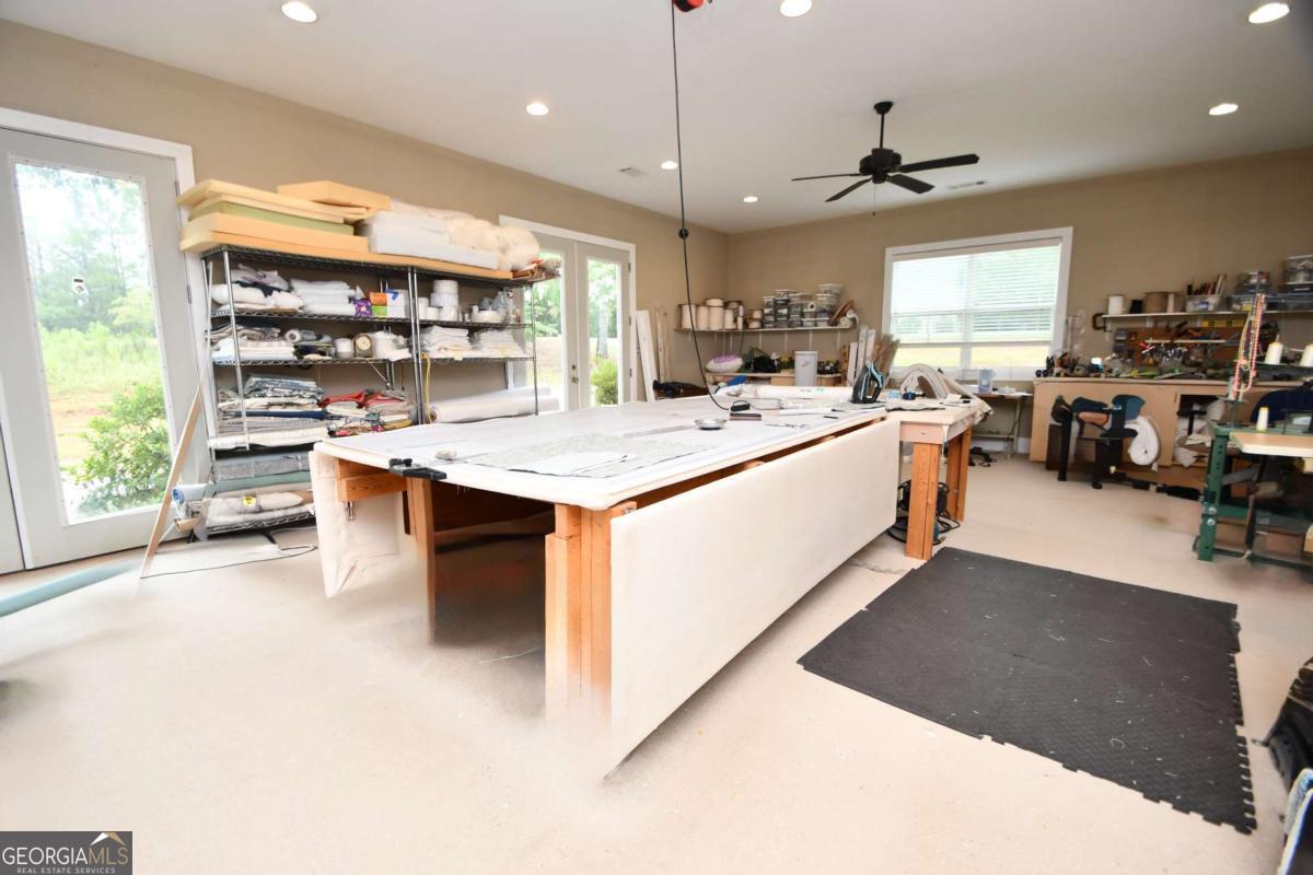 2210 Flat Rock Road Property Photo 40