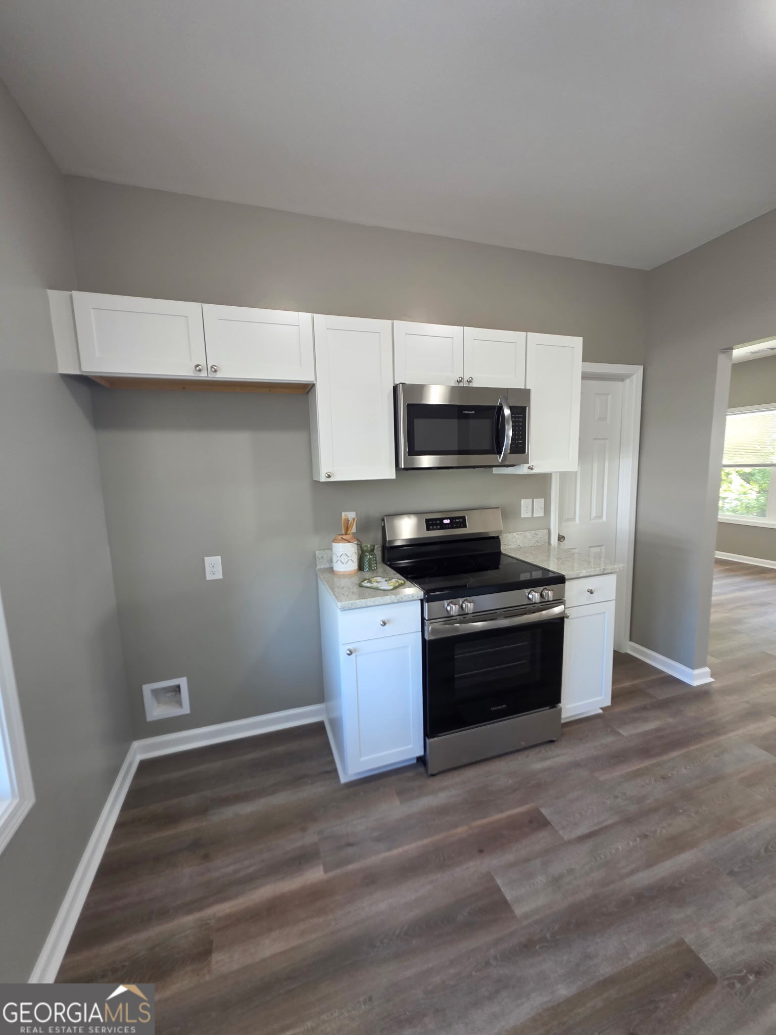 164 Charlotte Drive Property Photo 4