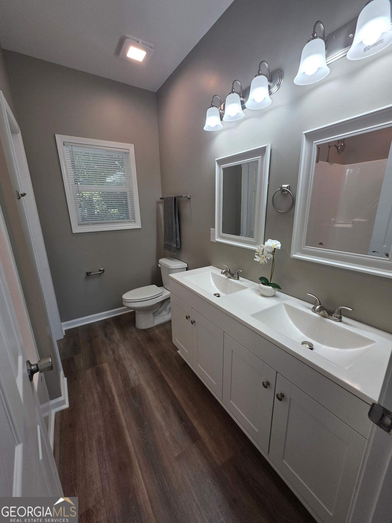 164 Charlotte Drive Property Photo 9