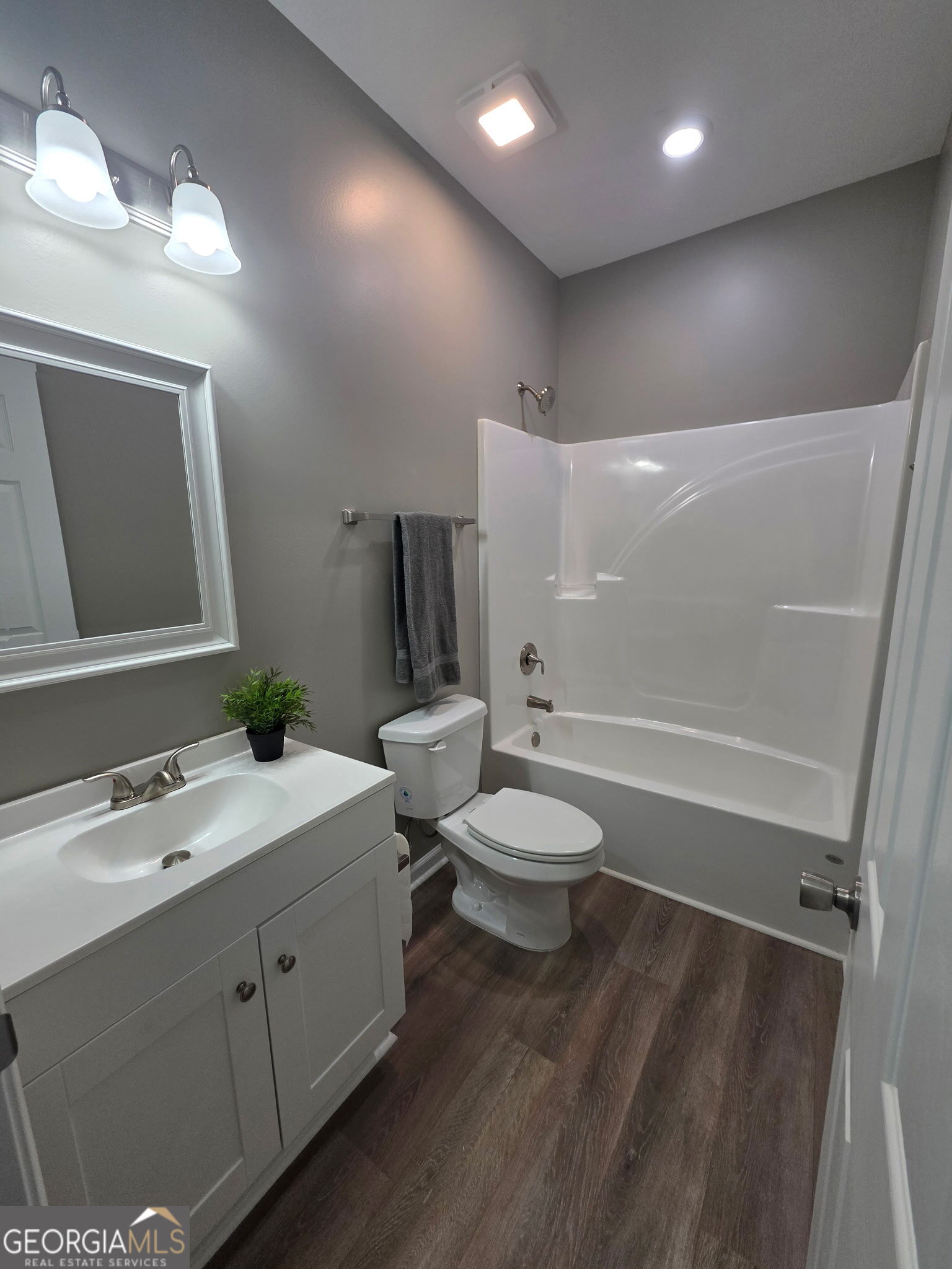 164 Charlotte Drive Property Photo 13