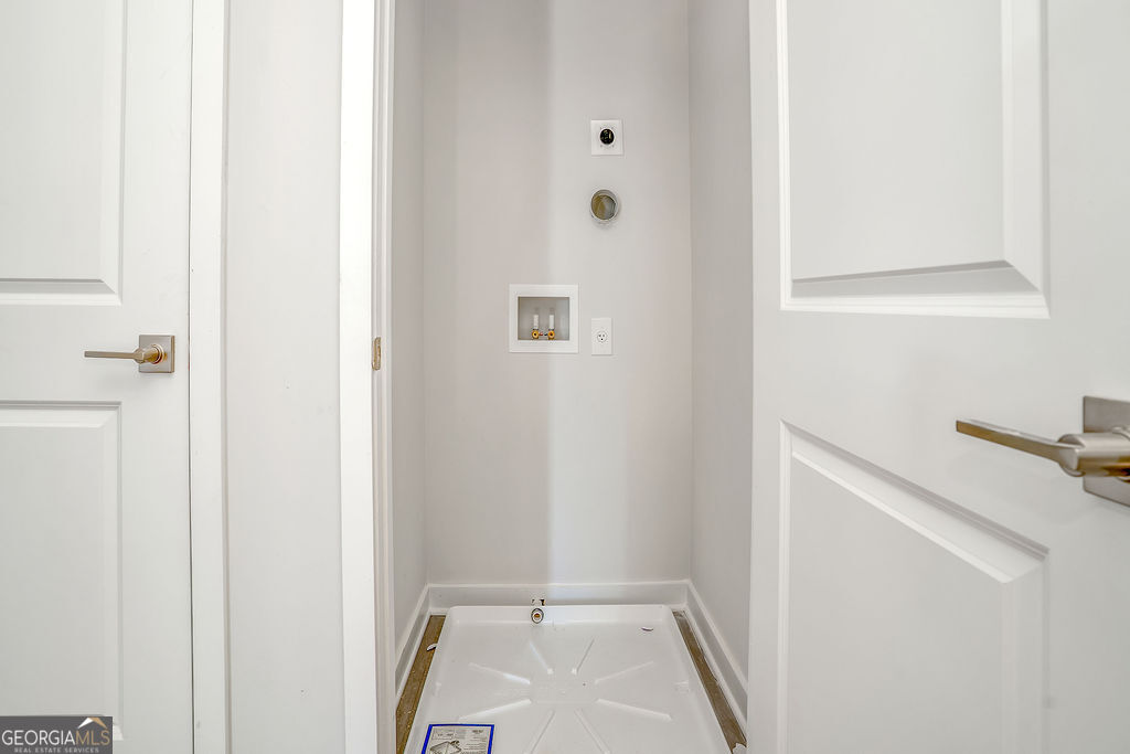160 Bartow Property Photo 11